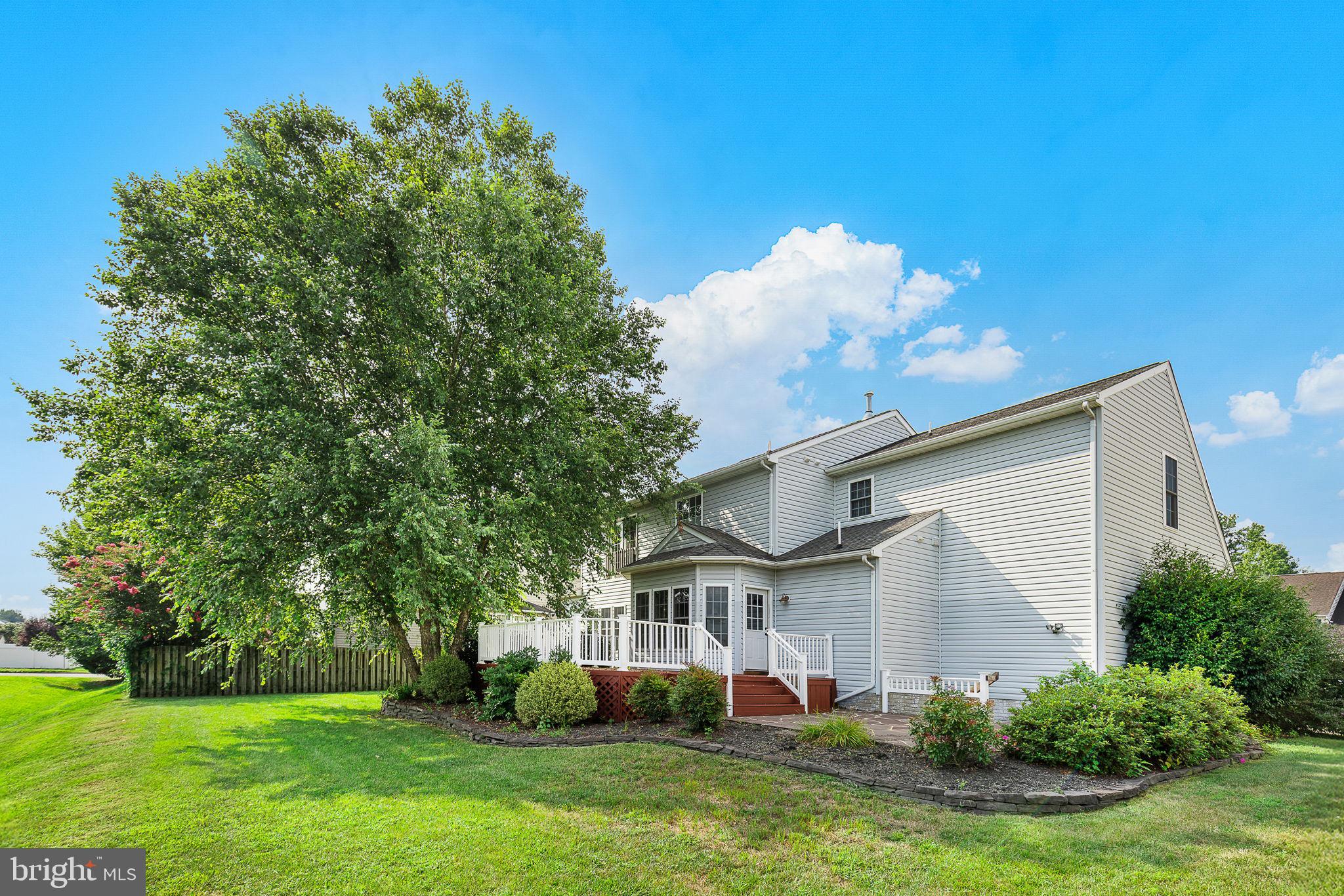 2703 SCHUMANN STREET