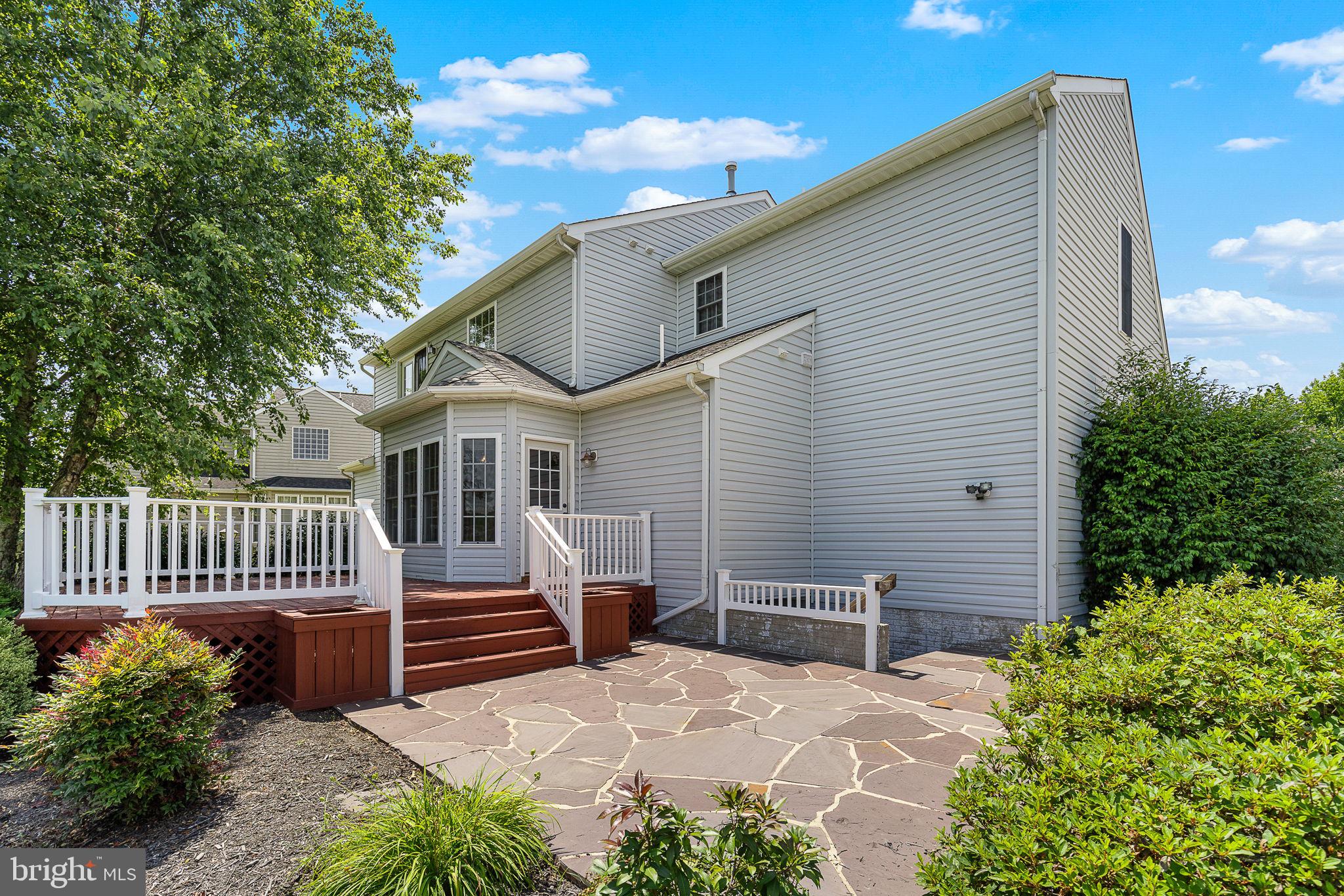 2703 SCHUMANN STREET