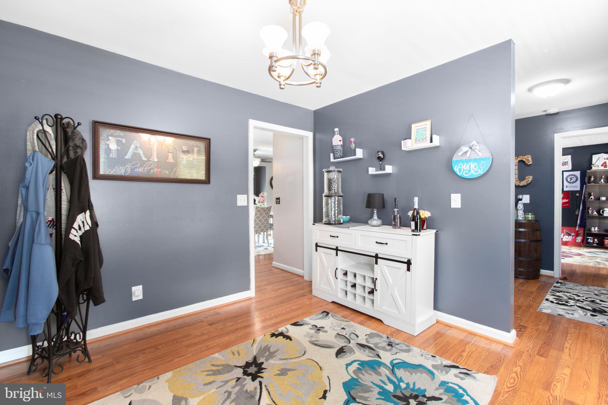 10805 MEADOWLARK LANE