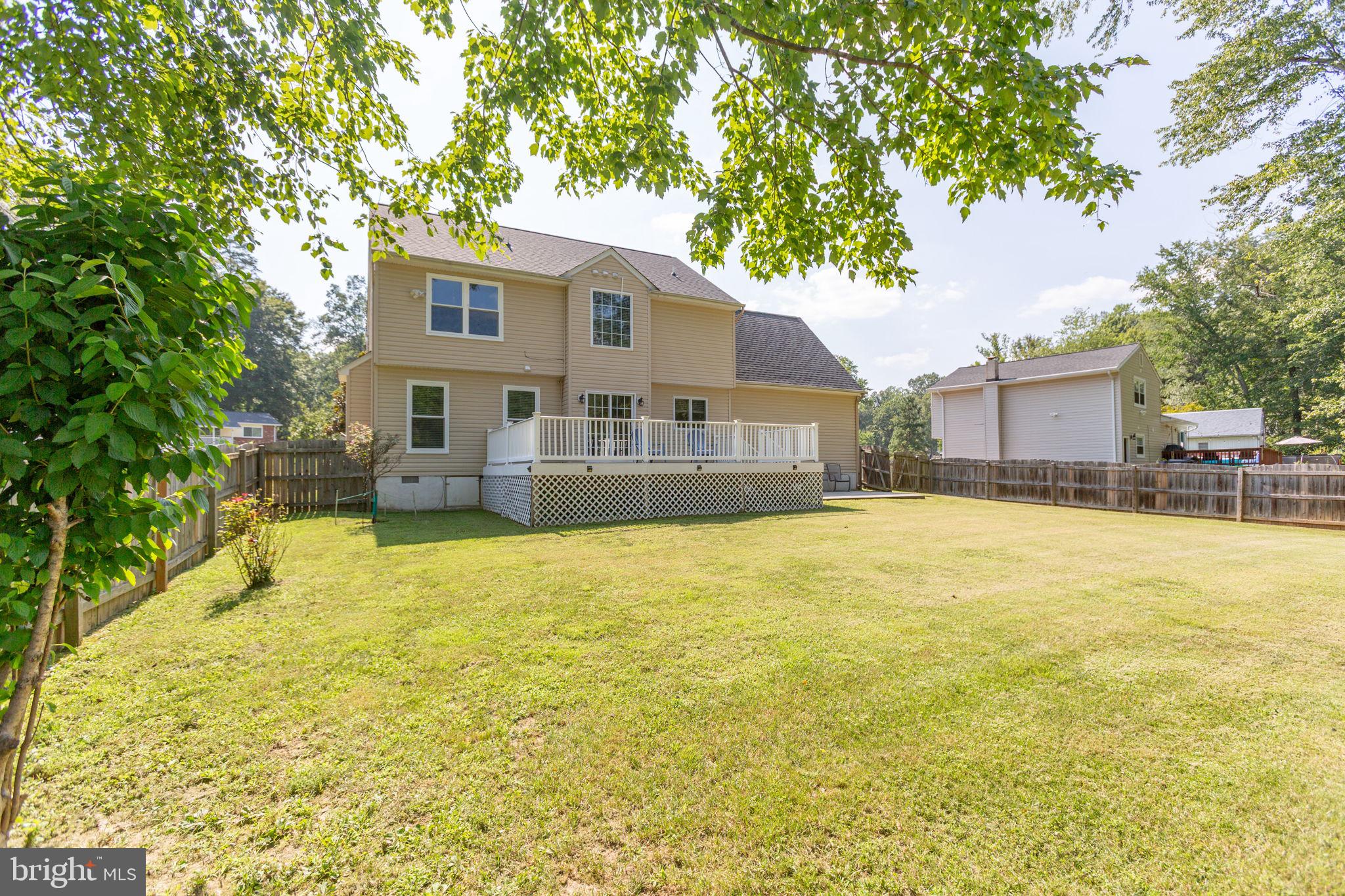 10805 MEADOWLARK LANE