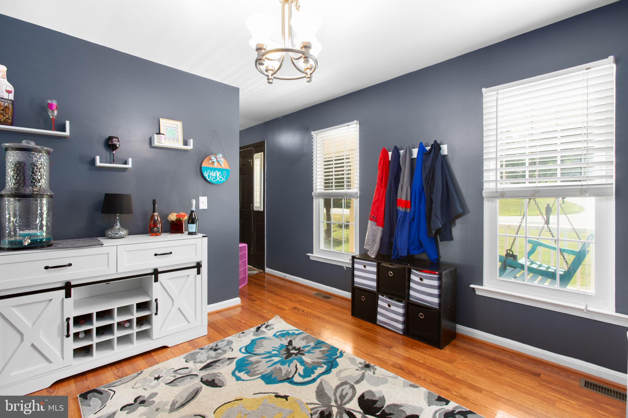 10805 MEADOWLARK LANE