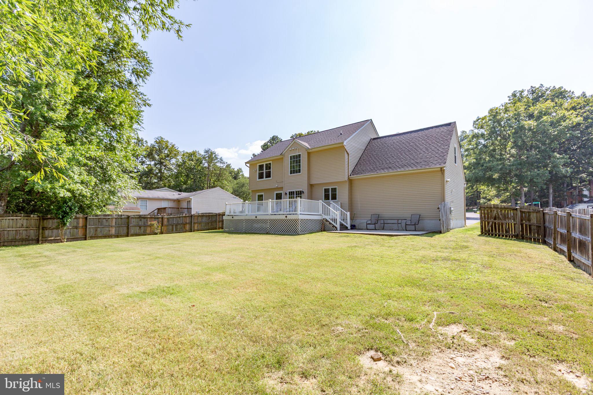 10805 MEADOWLARK LANE