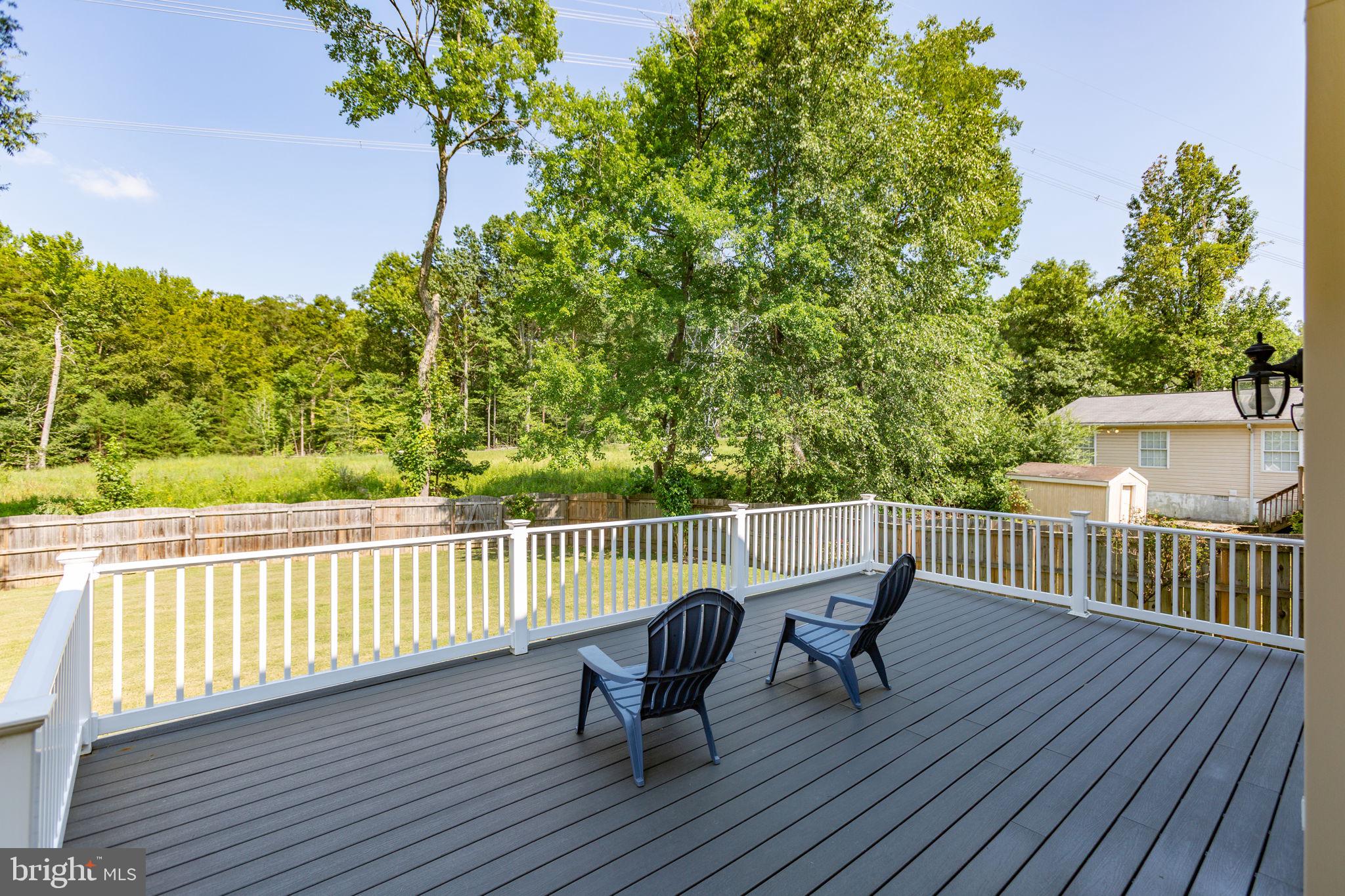 10805 MEADOWLARK LANE