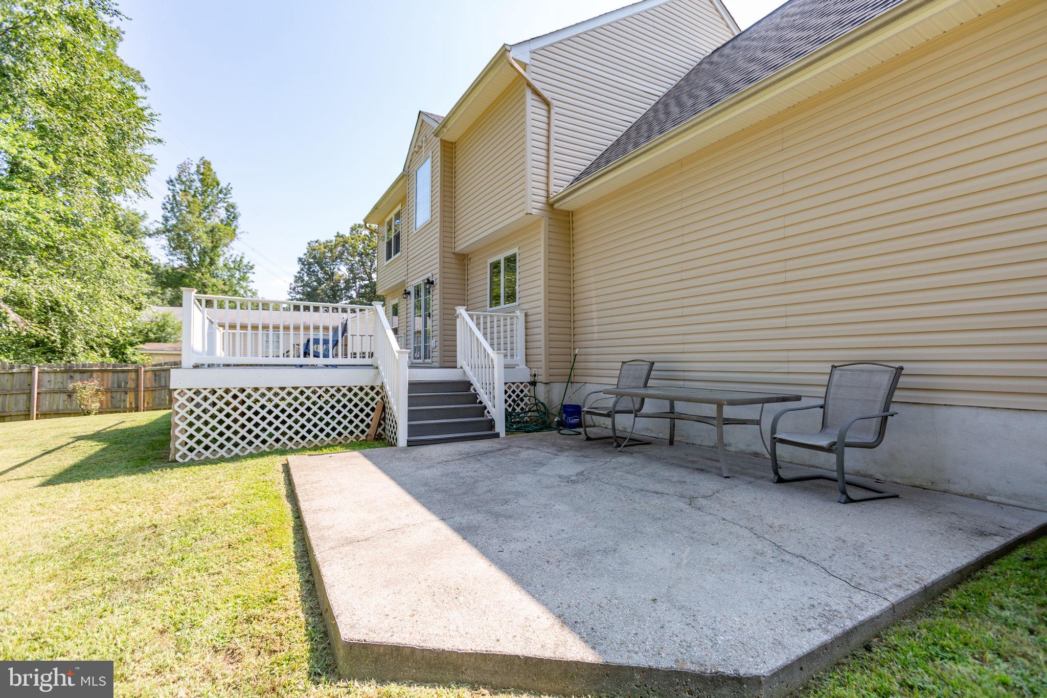 10805 MEADOWLARK LANE