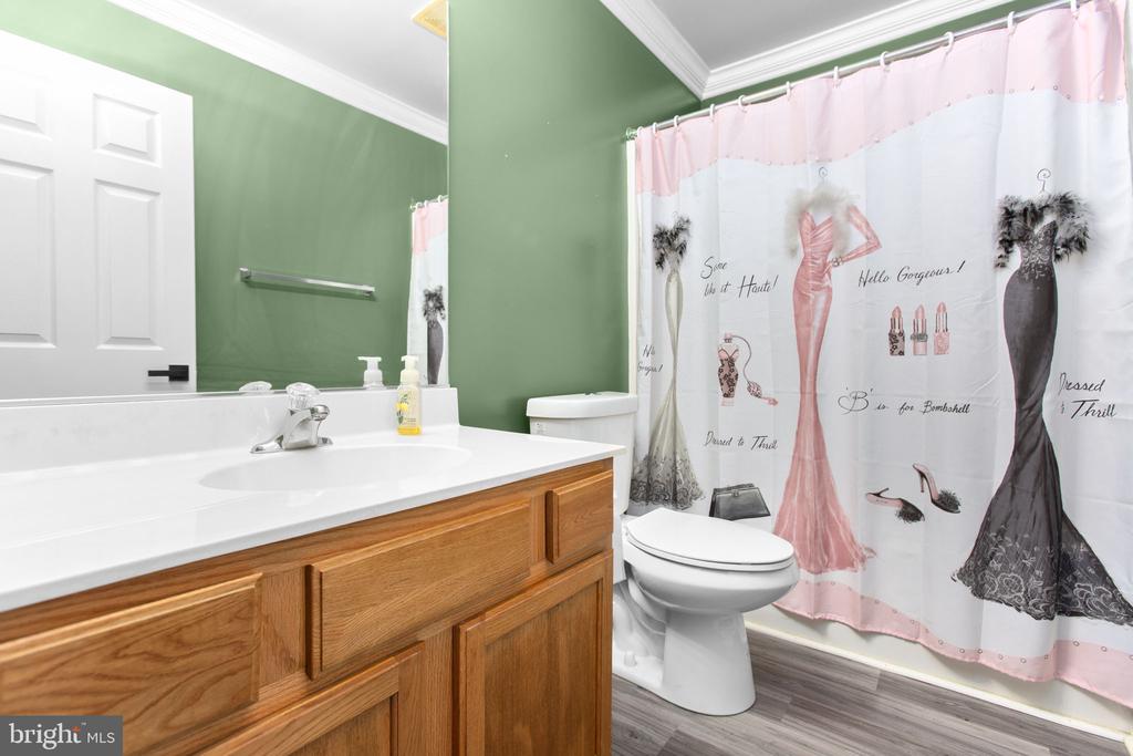 10805 MEADOWLARK LANE