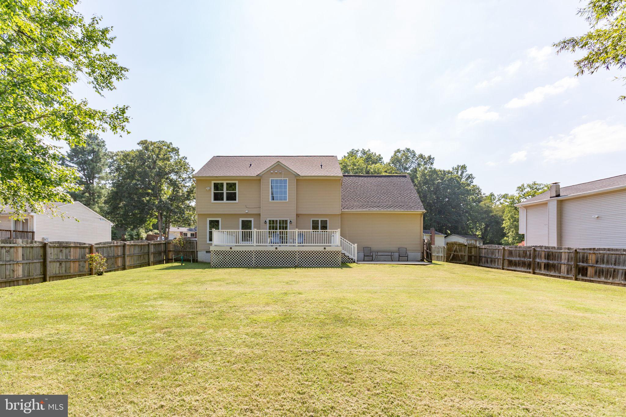 10805 MEADOWLARK LANE