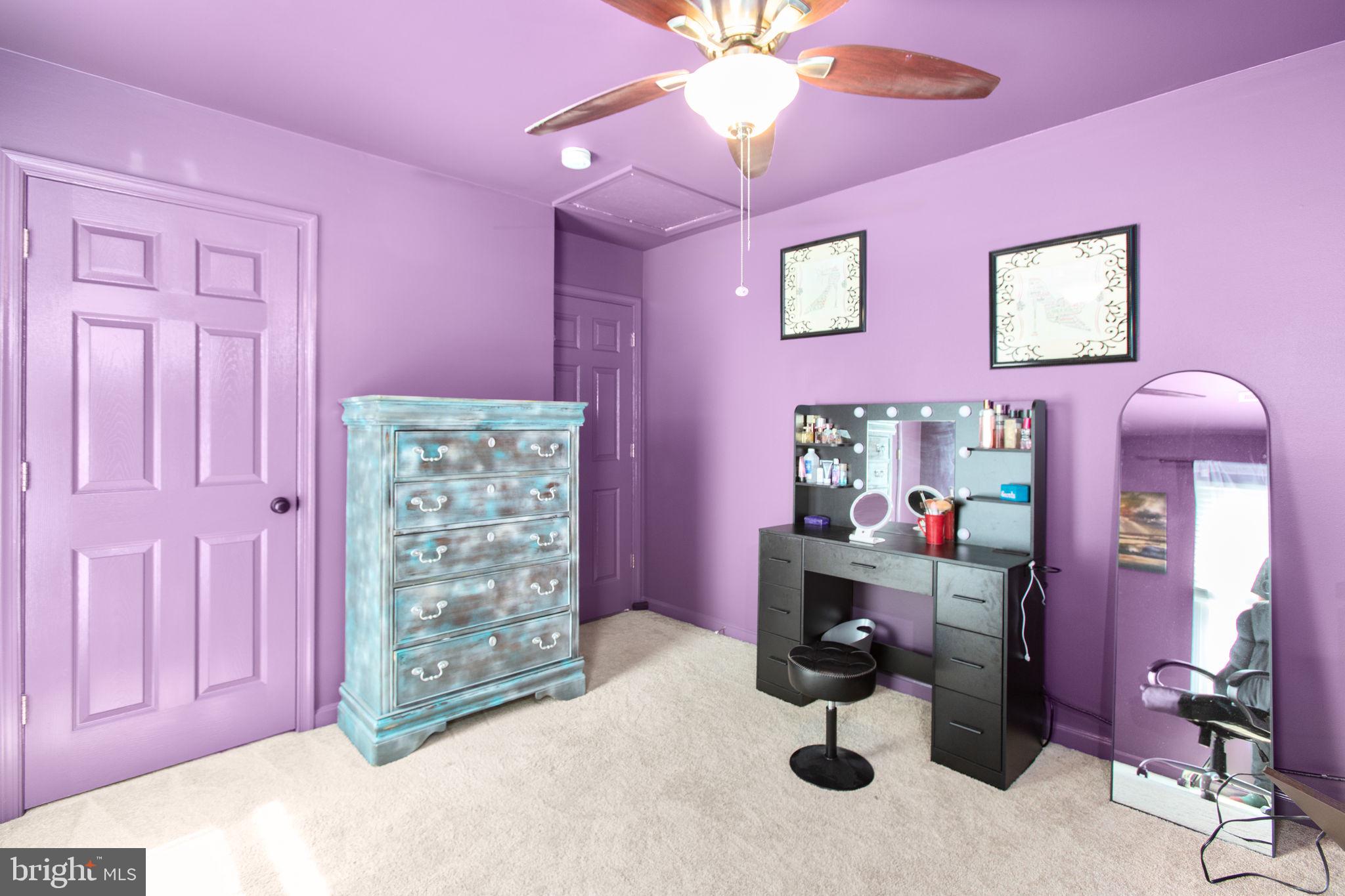 10805 MEADOWLARK LANE