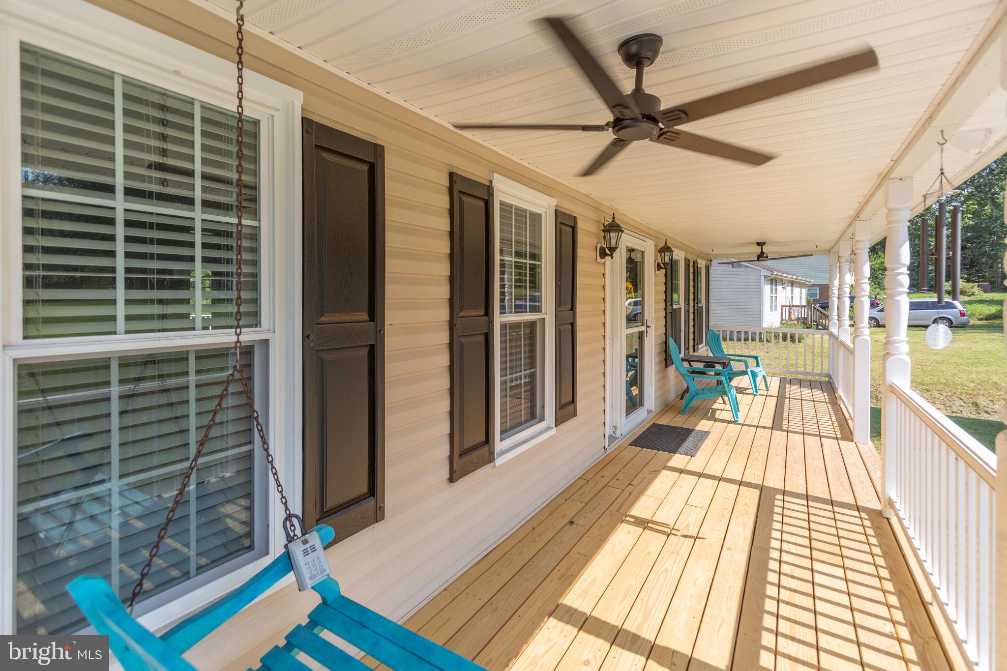 10805 MEADOWLARK LANE