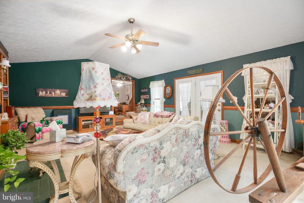 14111 US FORD ROAD