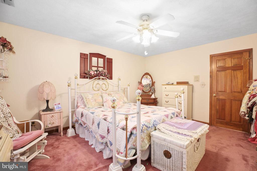 14111 US FORD ROAD