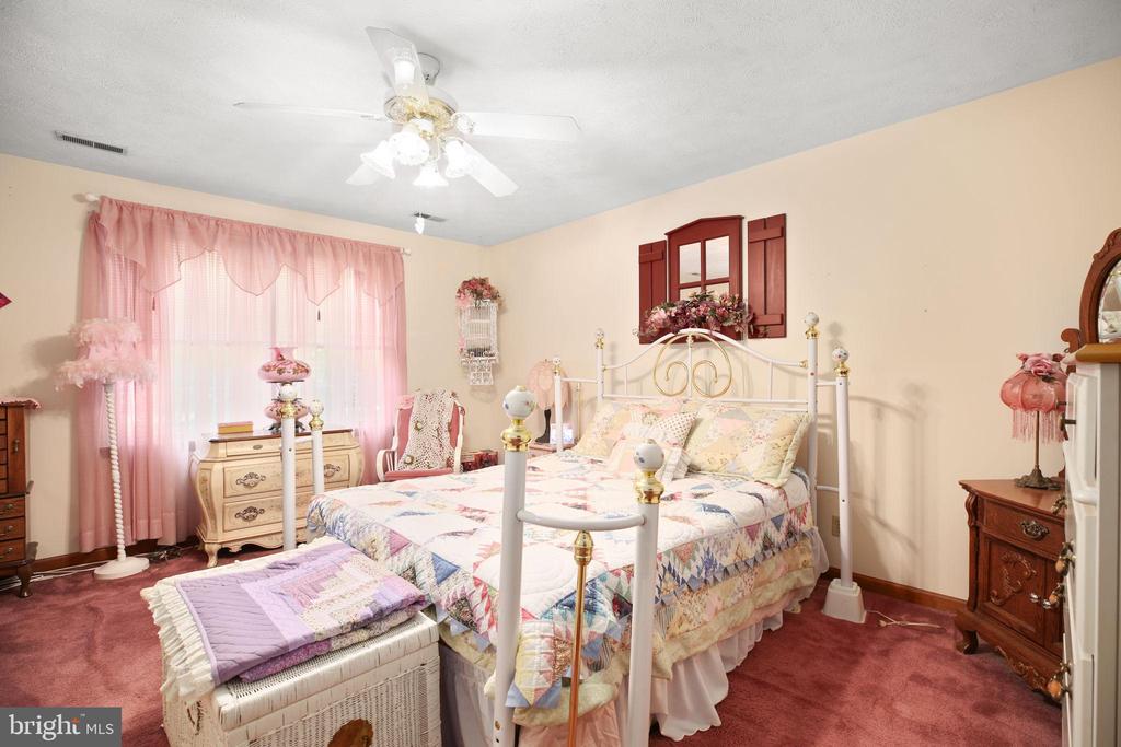 14111 US FORD ROAD