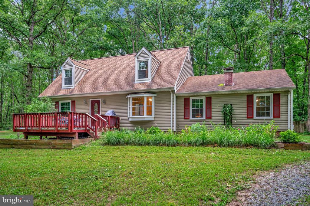 8515 BERKELEY FARMS LANE