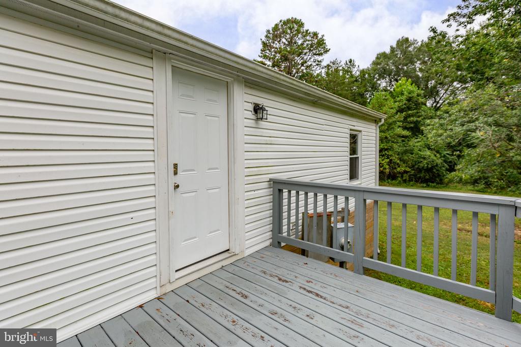 10337 BEAVER LANE