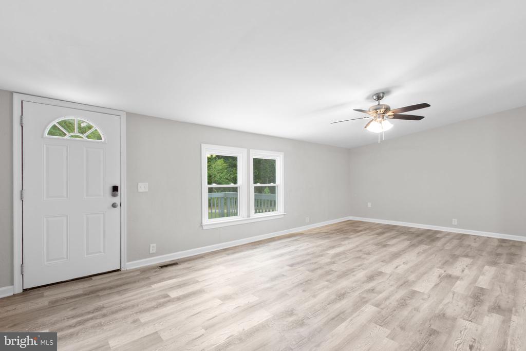 10337 BEAVER LANE