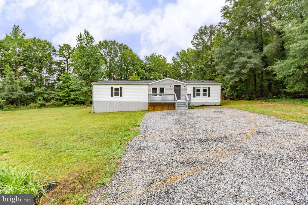 10337 BEAVER LANE