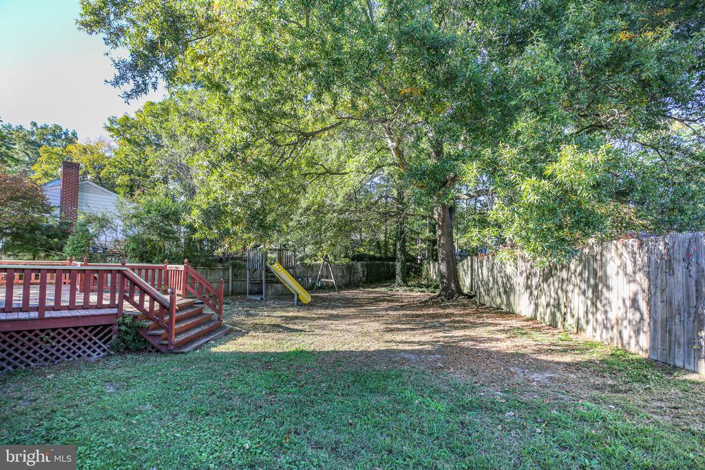 606 CASEY PLACE
