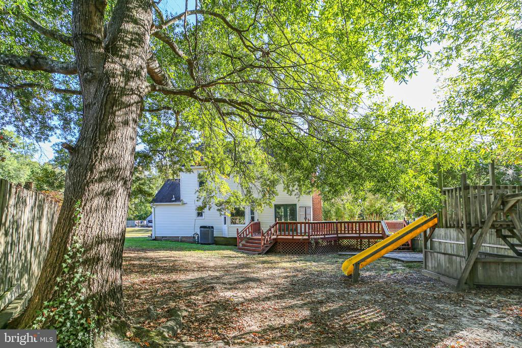 606 CASEY PLACE