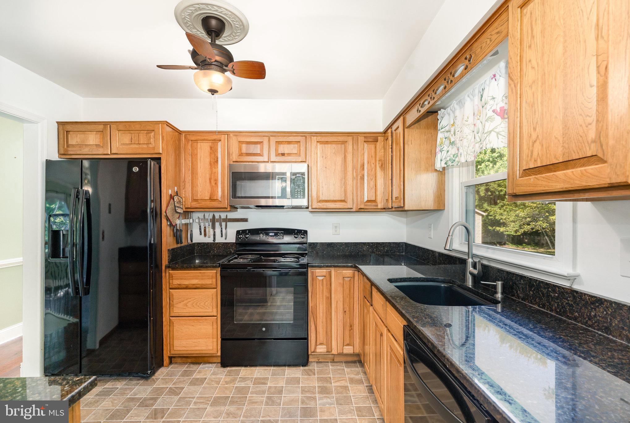 5813 QUEENS MILL CIRCLE