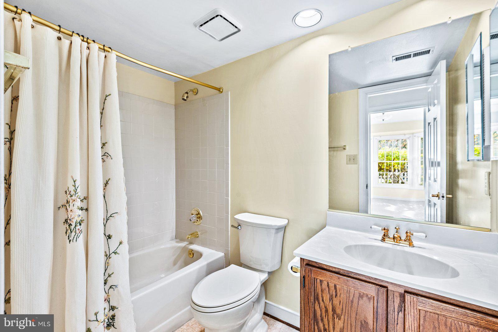 11471 CHARLESTON COURT