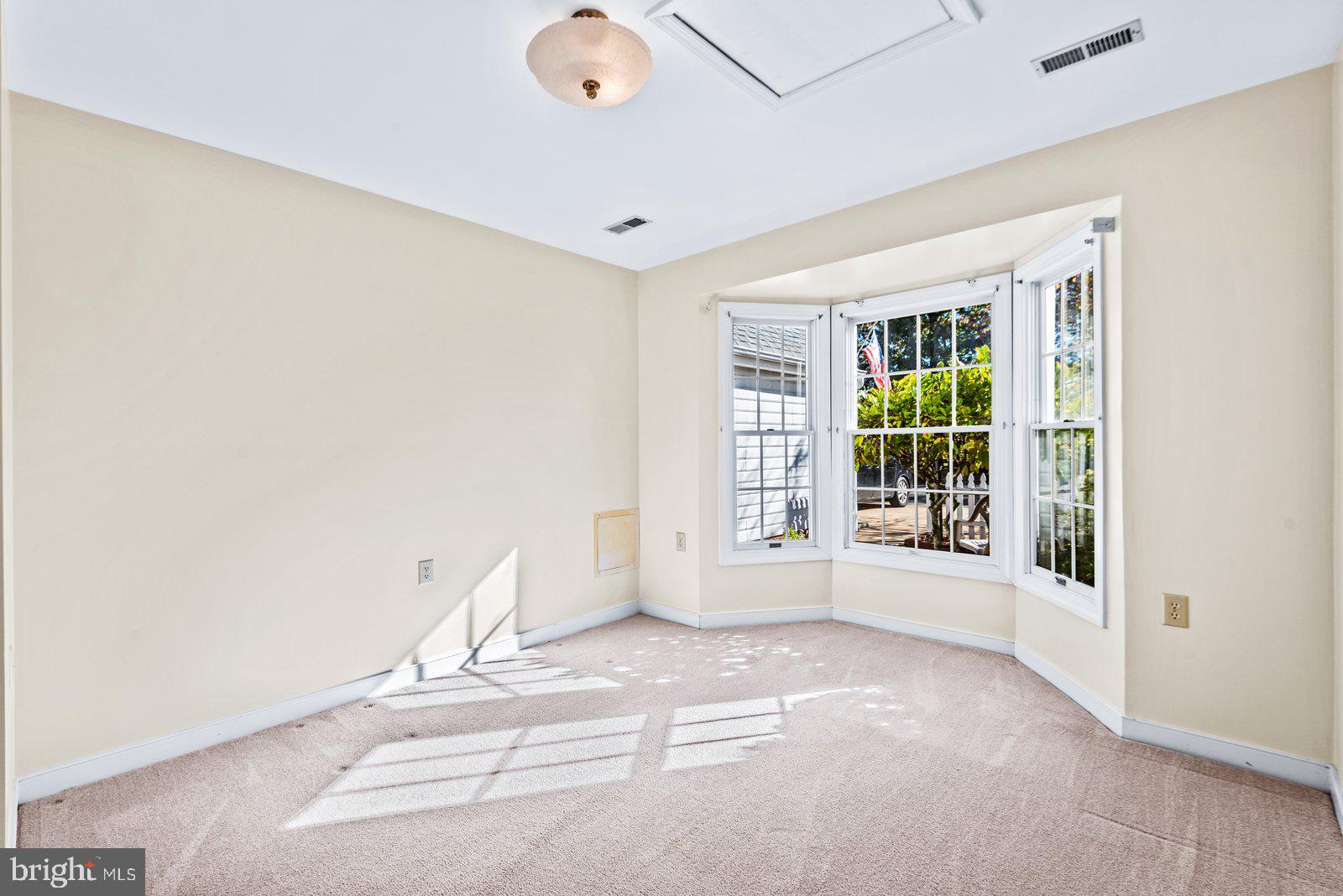 11471 CHARLESTON COURT