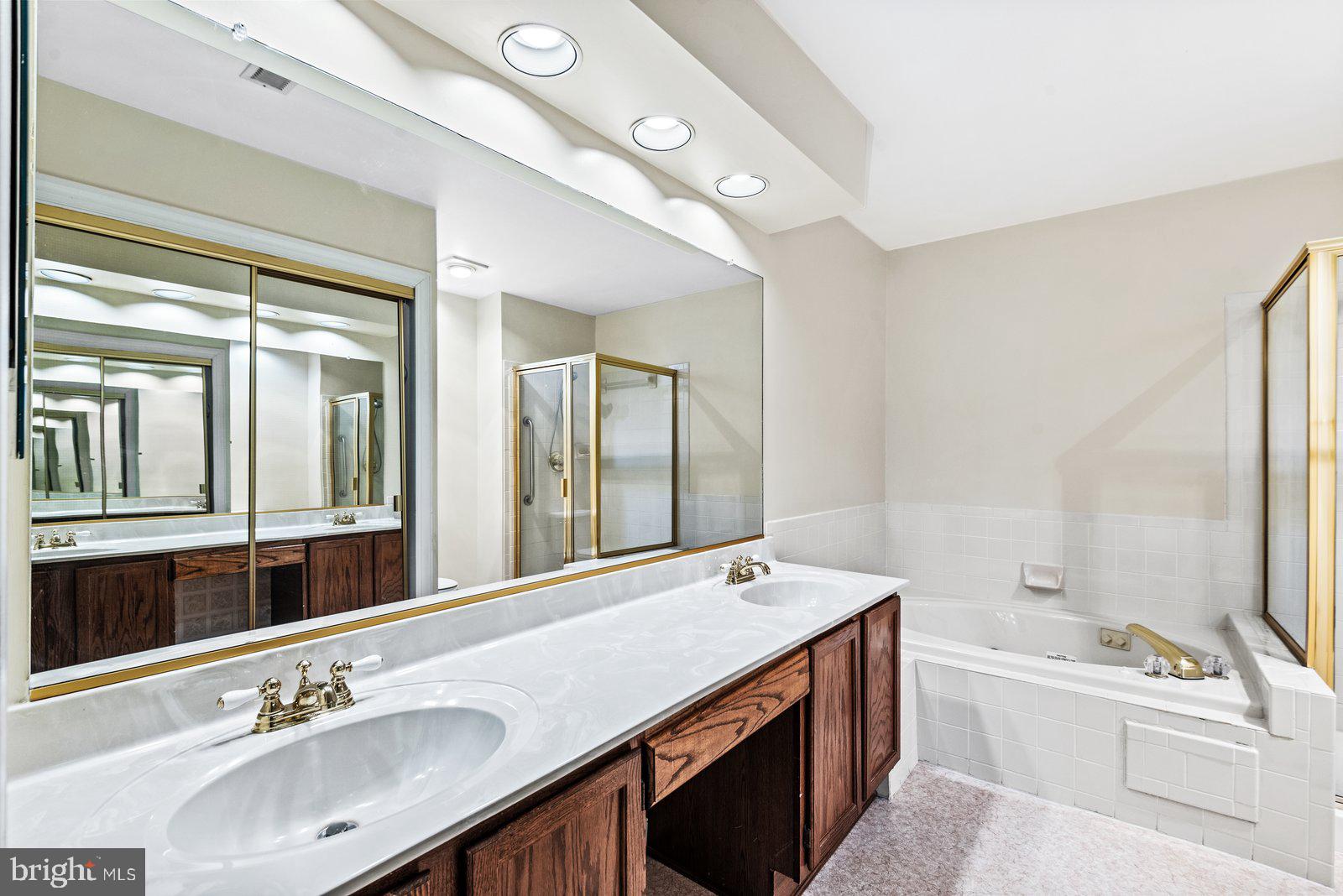 11471 CHARLESTON COURT