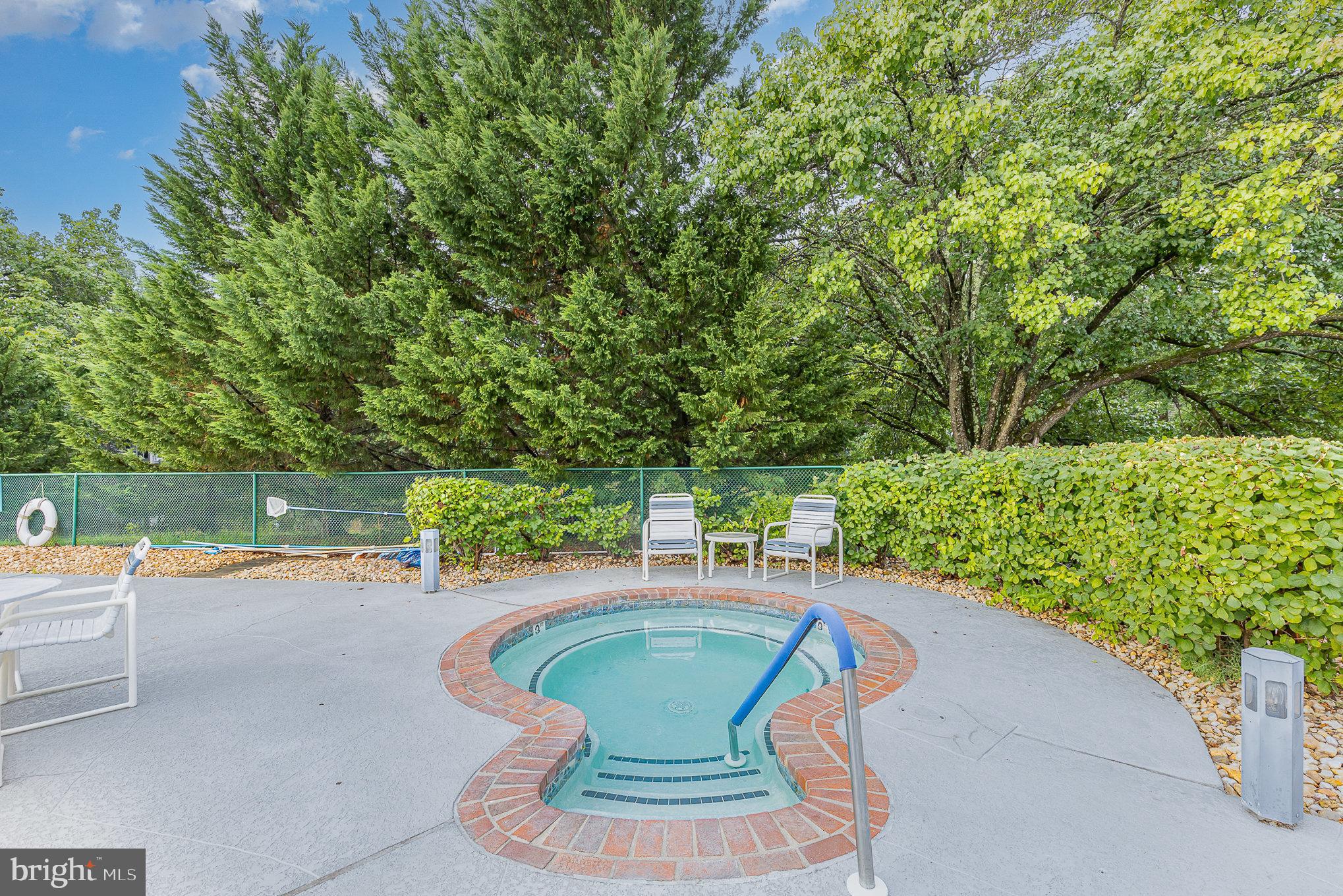 11471 CHARLESTON COURT