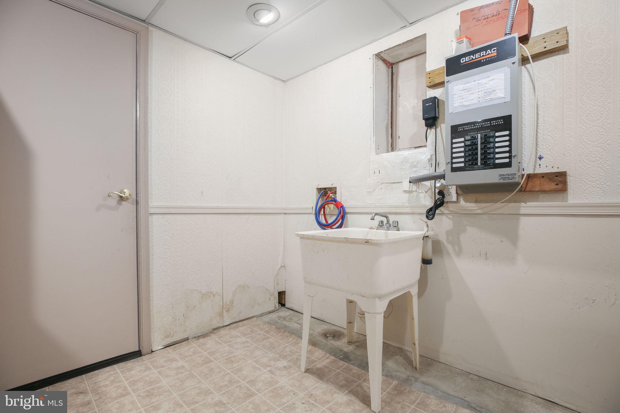 5068 MACNAMARA DRIVE