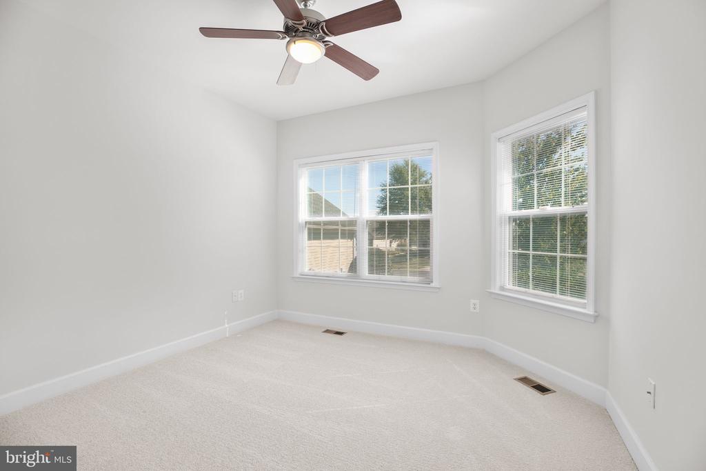 5631 CEDAR MOUNTAIN COURT