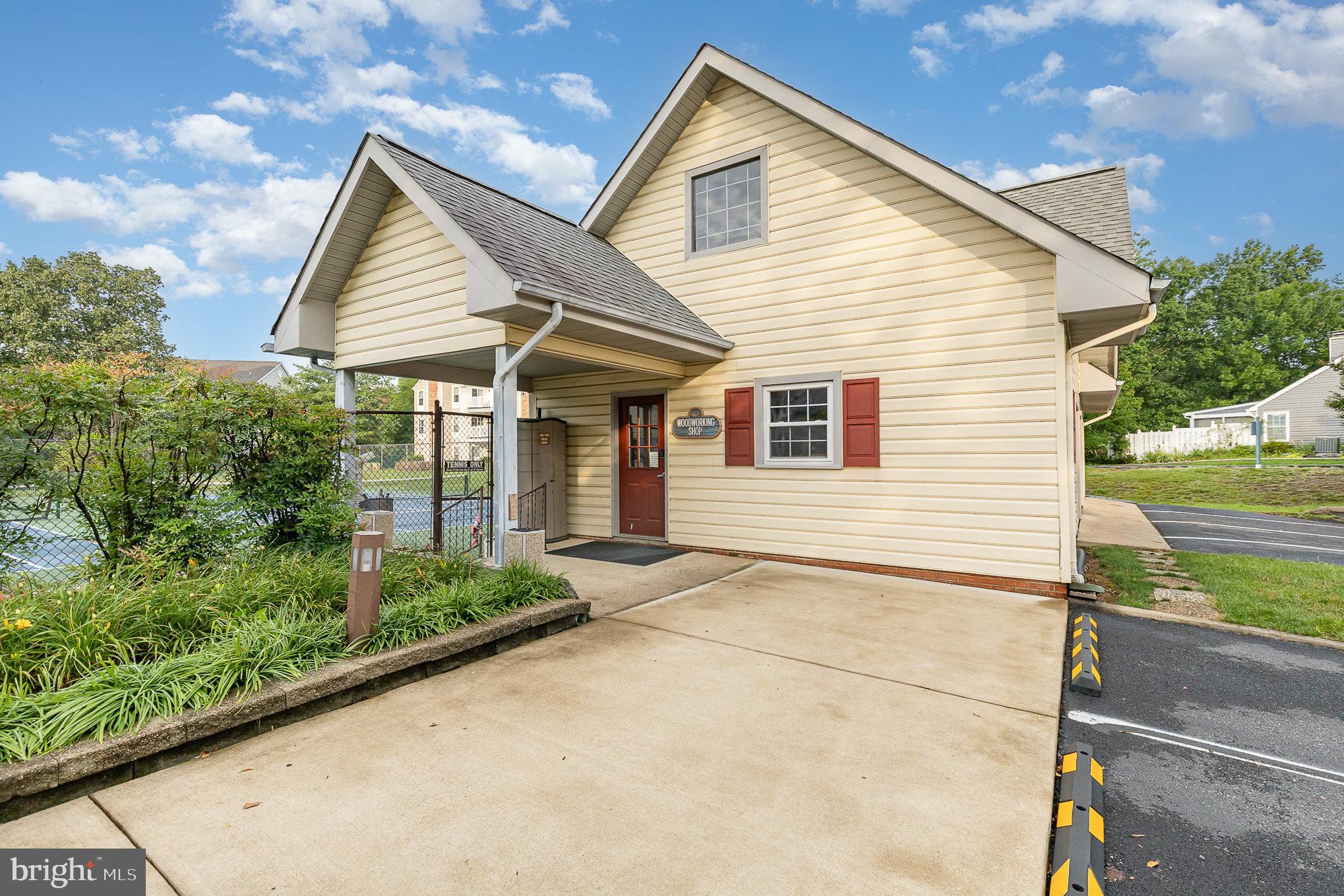 11239 STONE MILL COURT