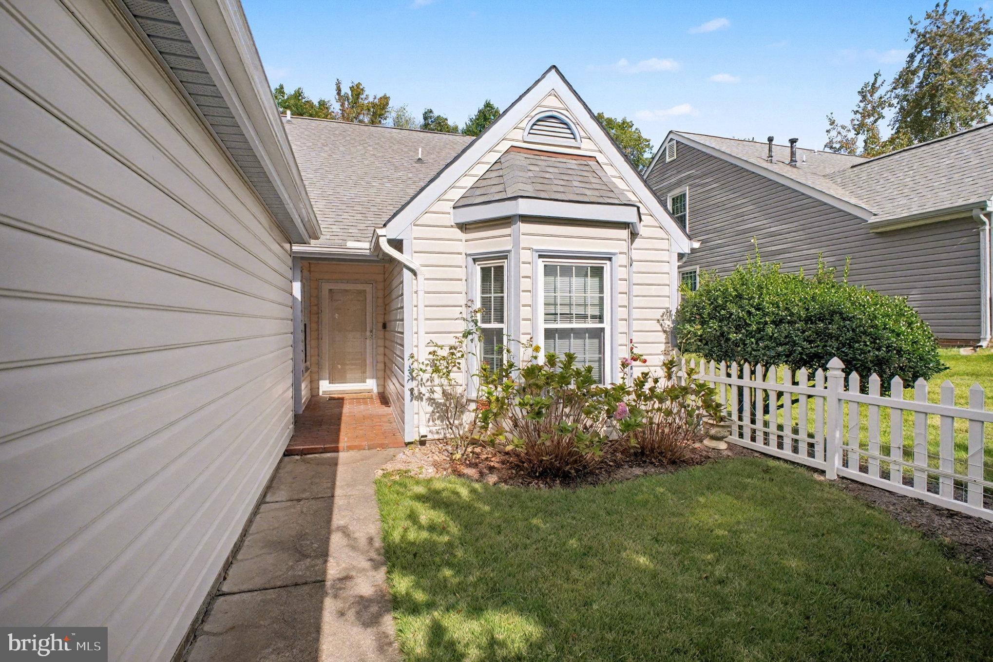 11239 STONE MILL COURT