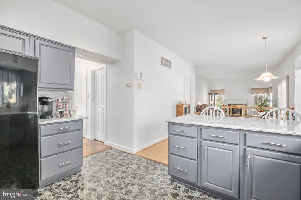 11801 GARDENIA DRIVE
