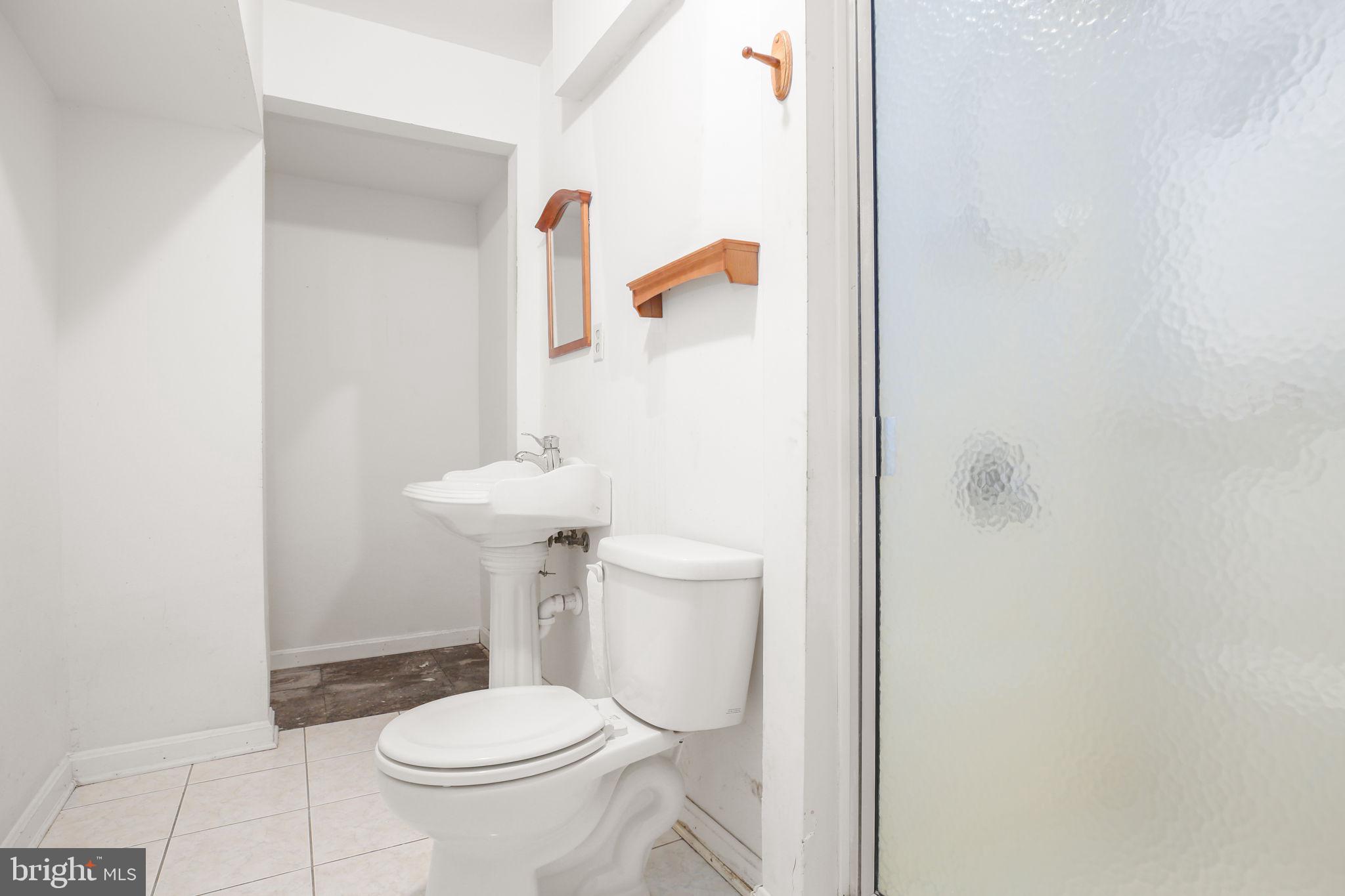 11801 GARDENIA DRIVE