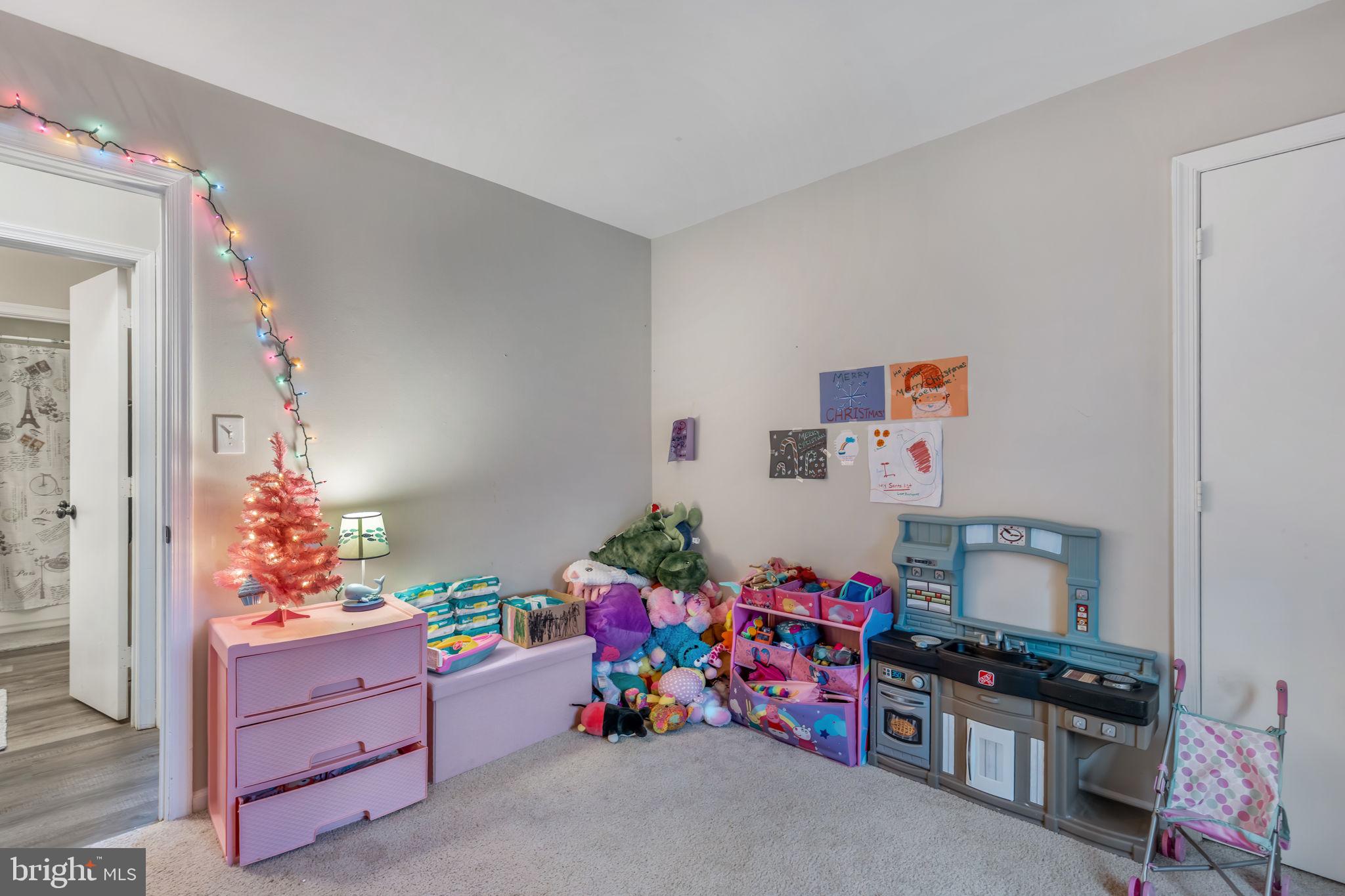 10713 COBBLESTONE DRIVE