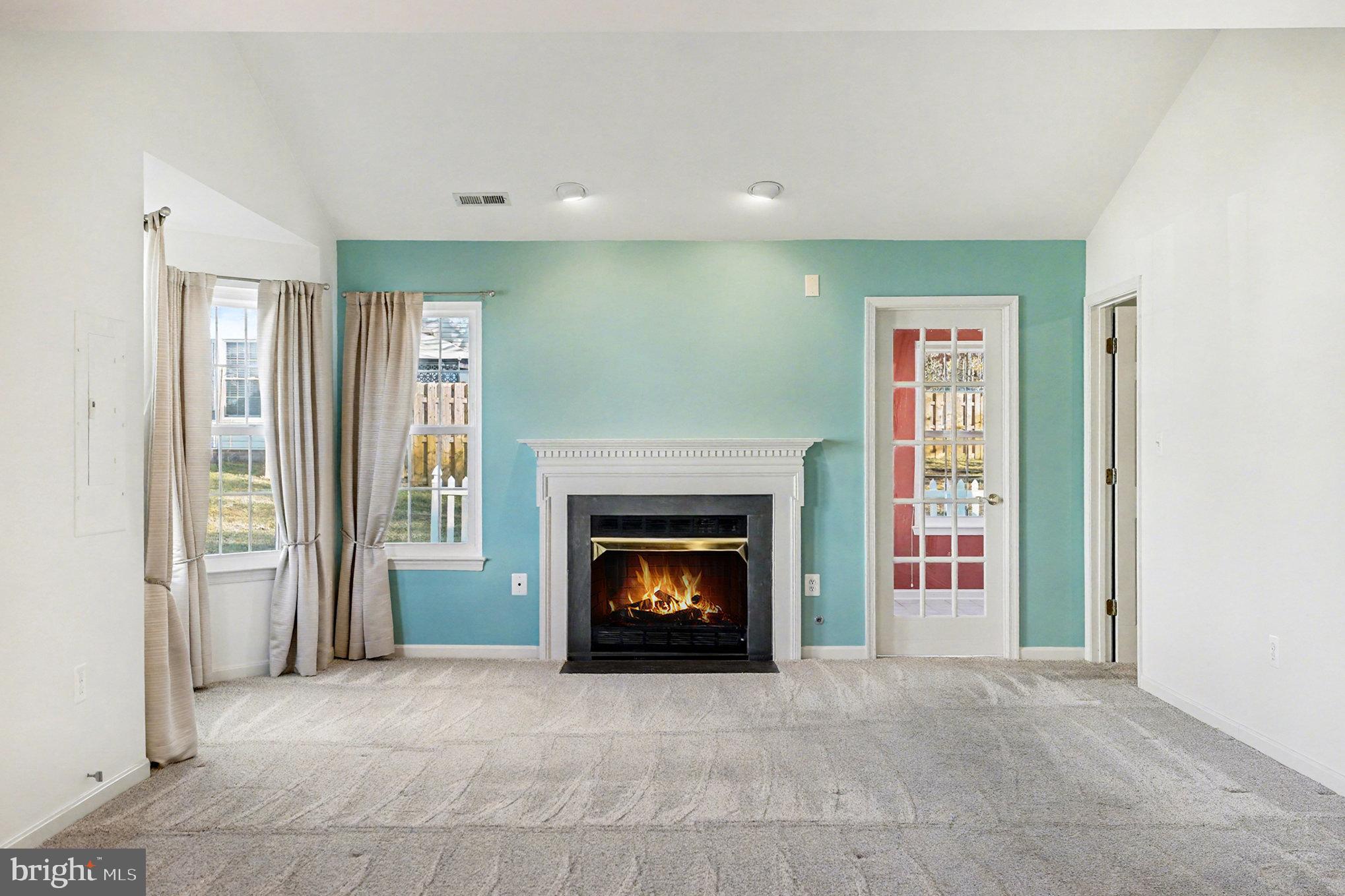 11604 HAMPSHIRE COURT