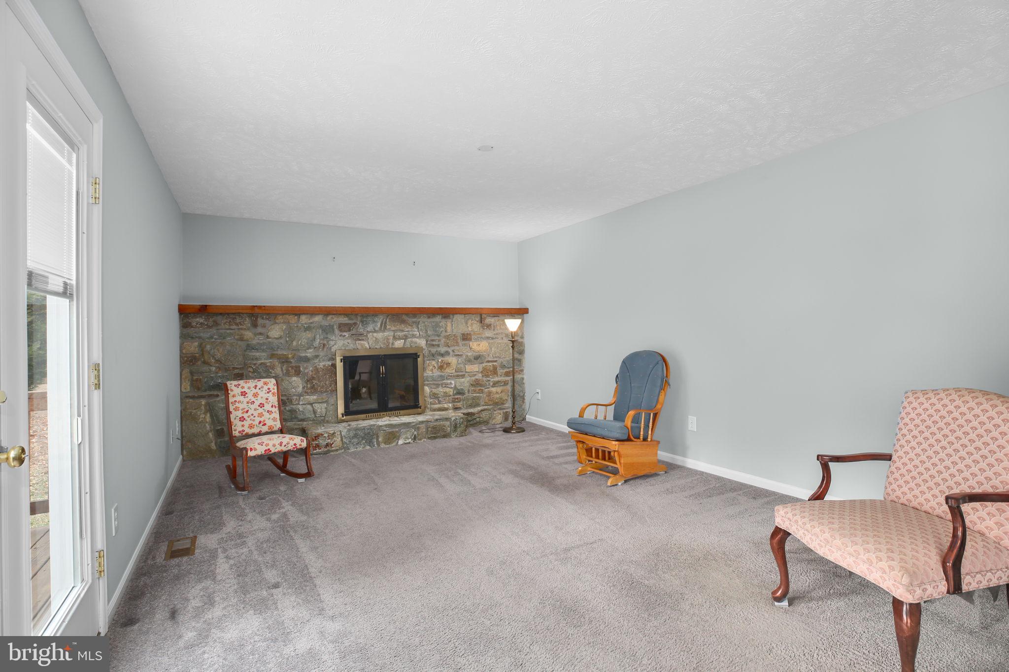 11210 SPRINGFIELD DRIVE