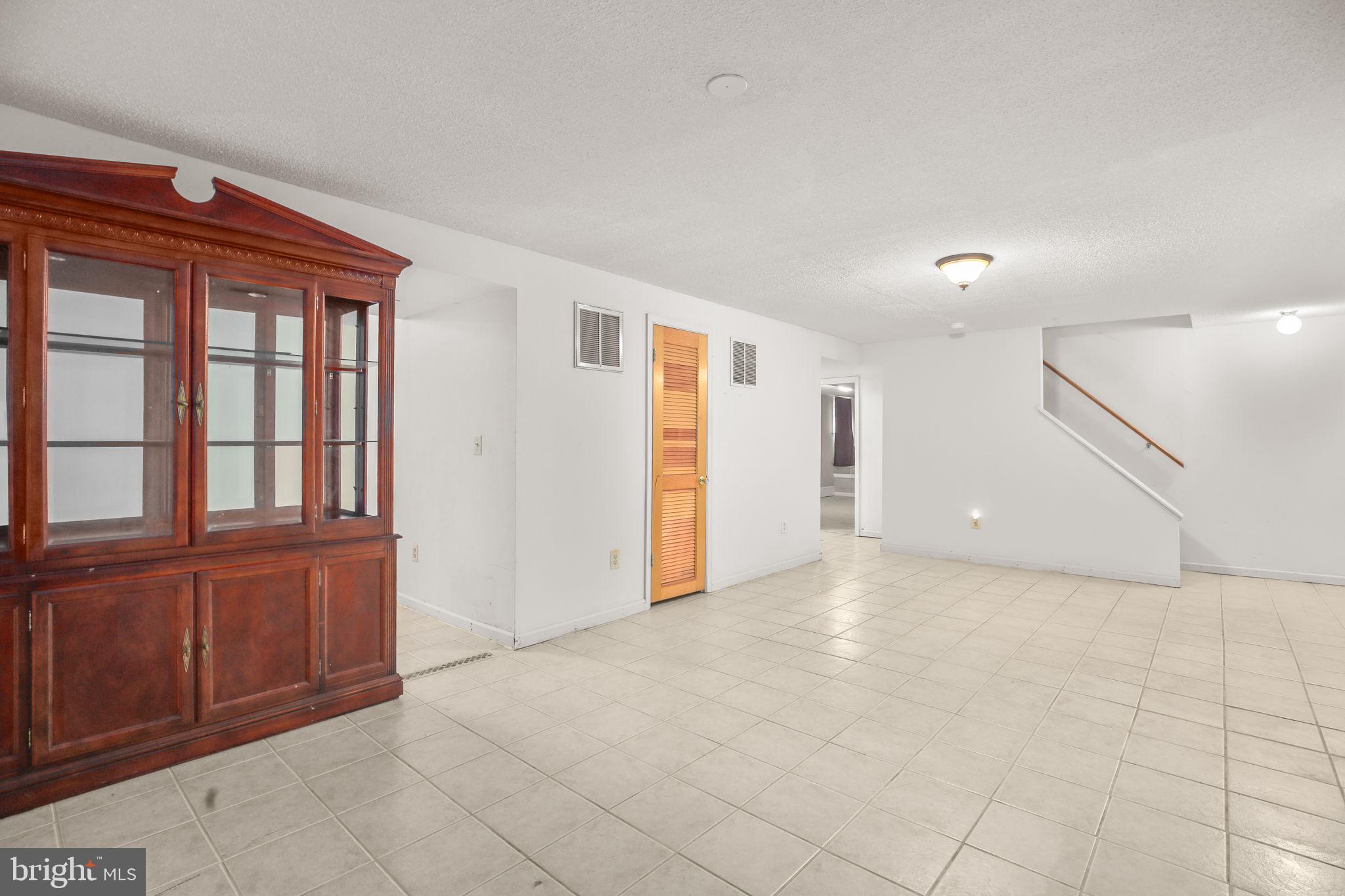 11210 SPRINGFIELD DRIVE