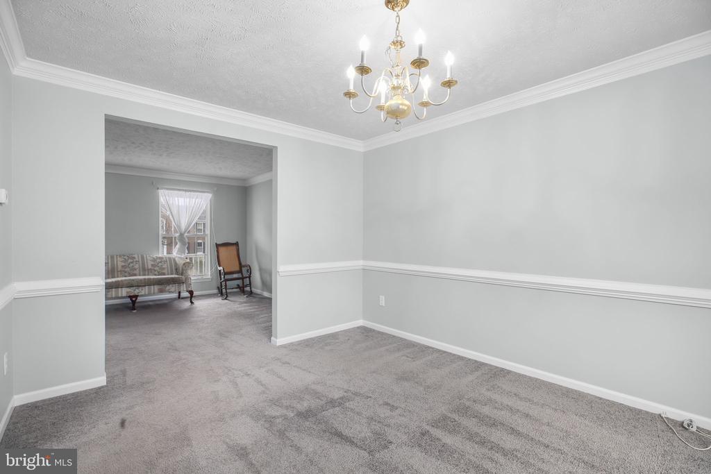 11210 SPRINGFIELD DRIVE