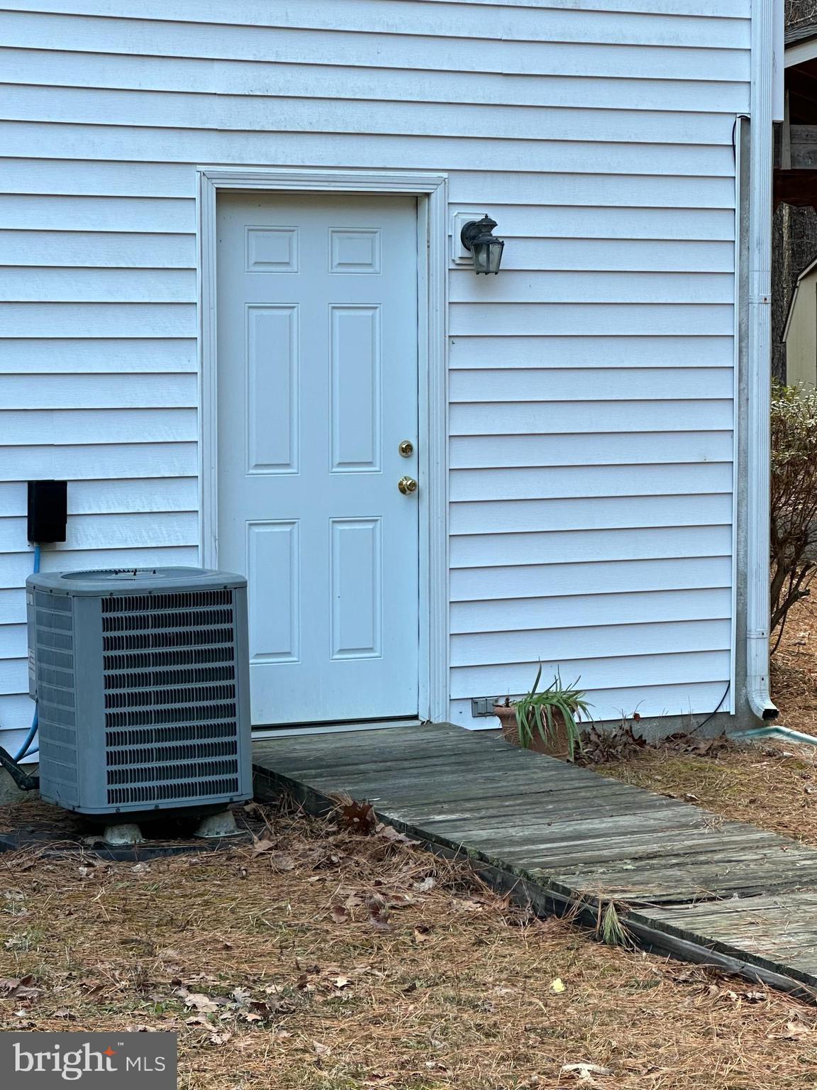 13319 W CATHARPIN ROAD