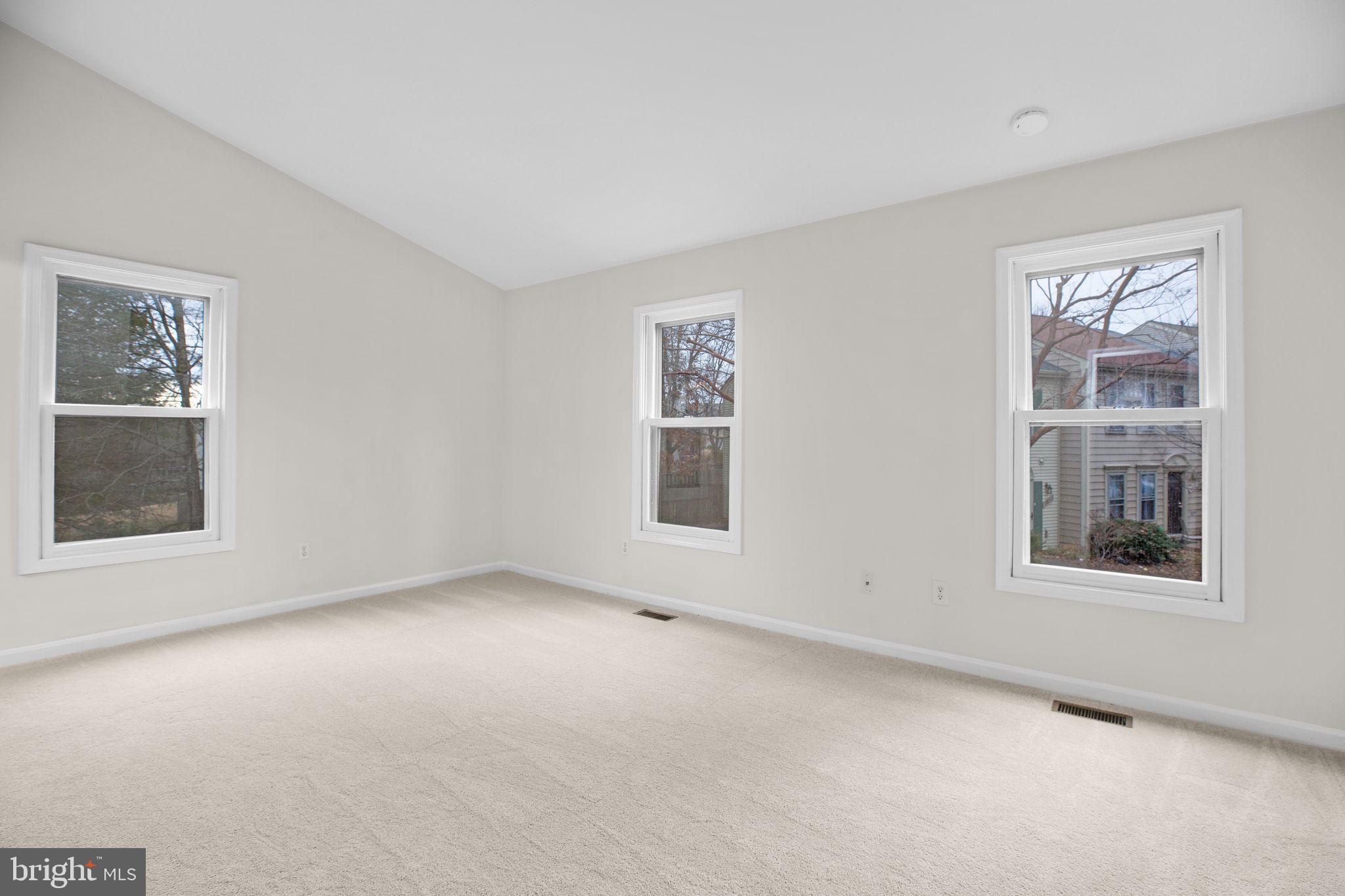 10715 GRETA LYNN COURT