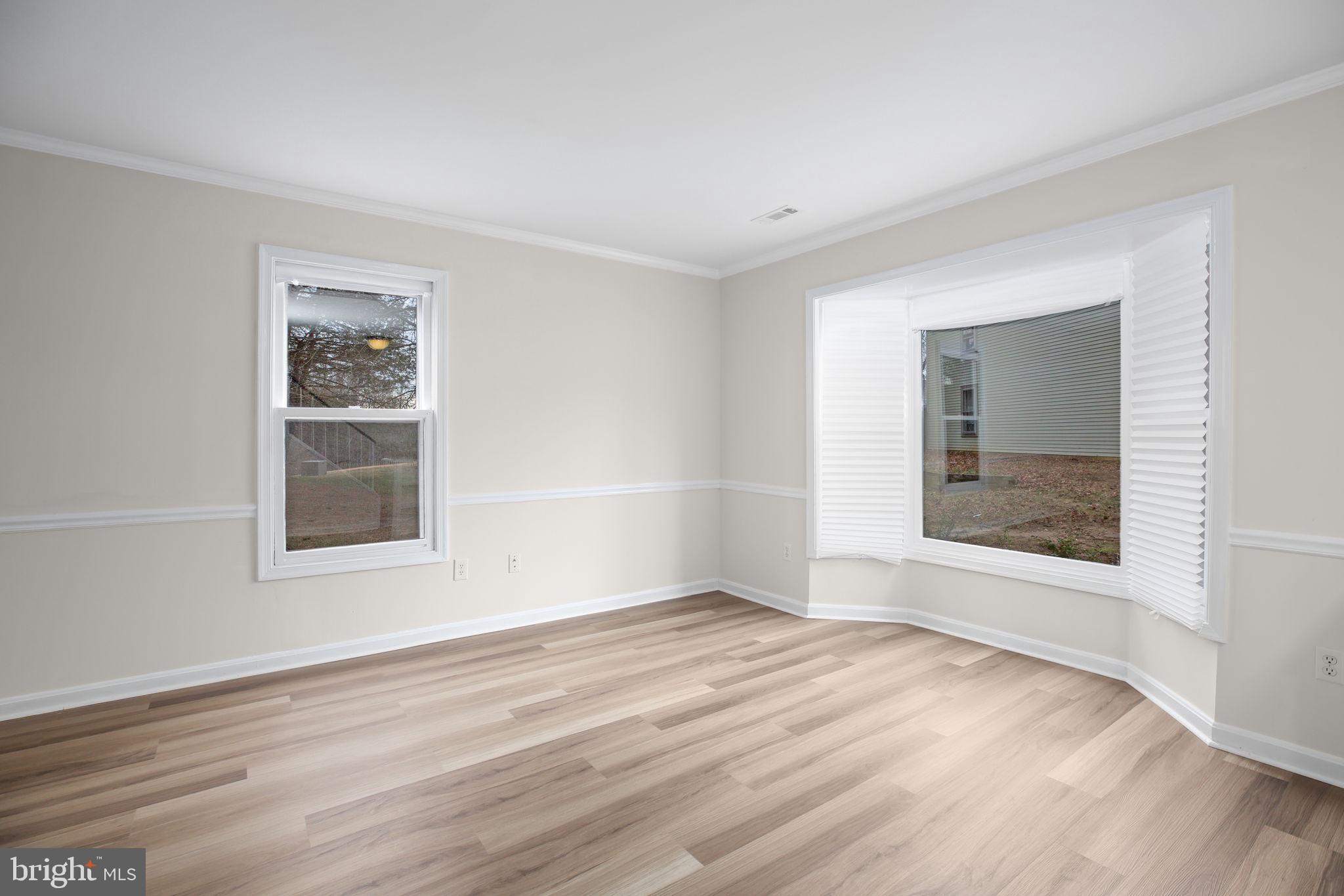 10715 GRETA LYNN COURT