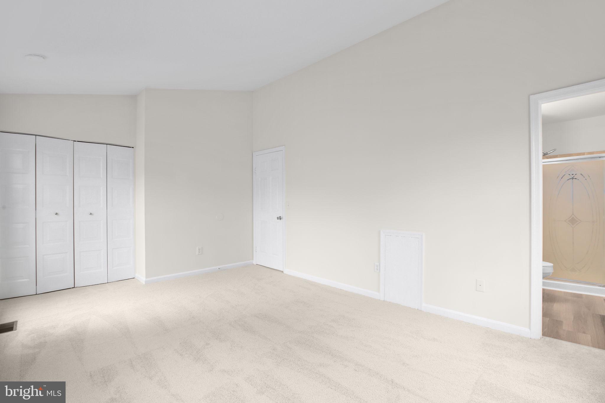 10715 GRETA LYNN COURT