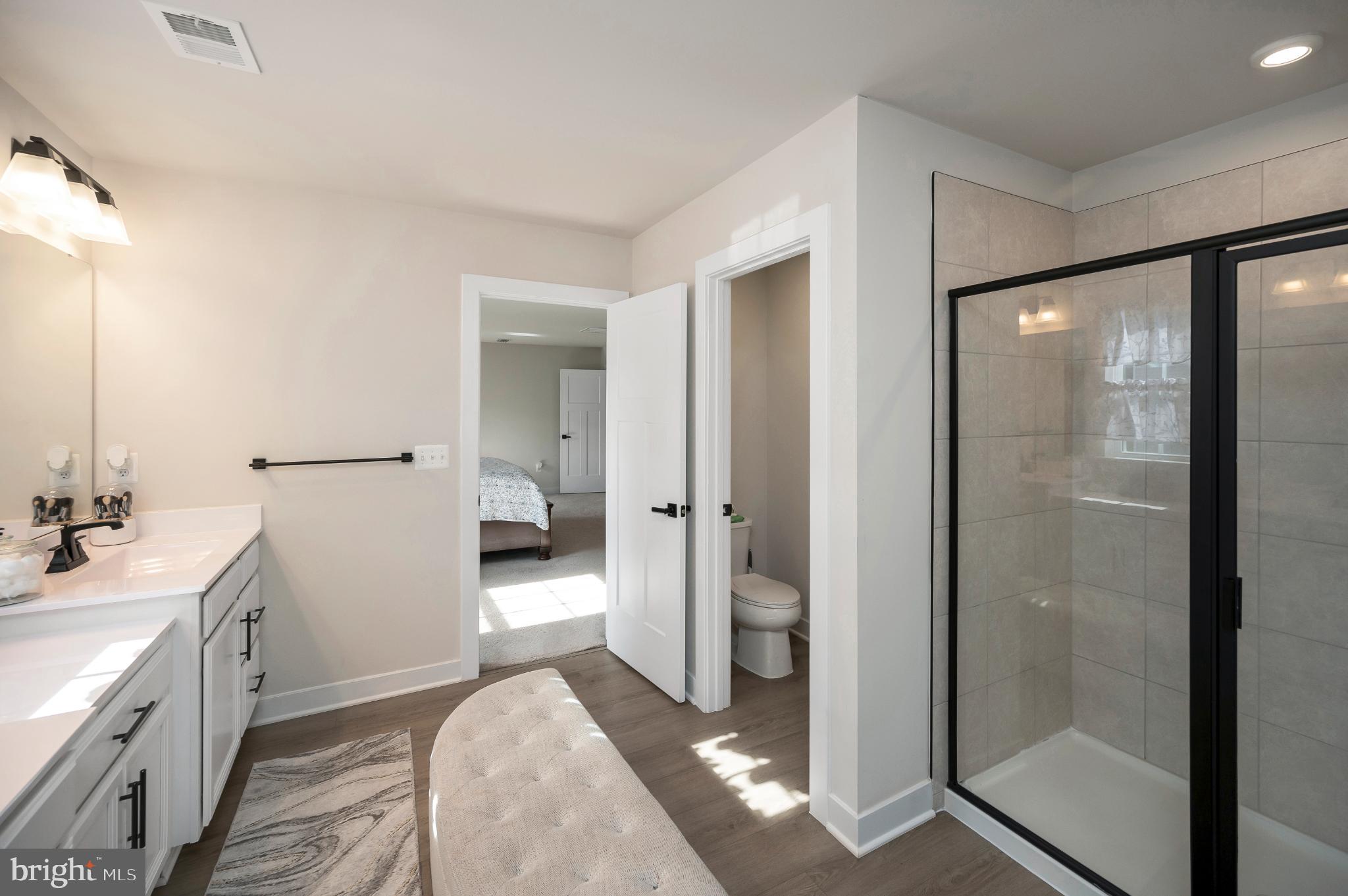 5432 HOLLEY OAK LANE