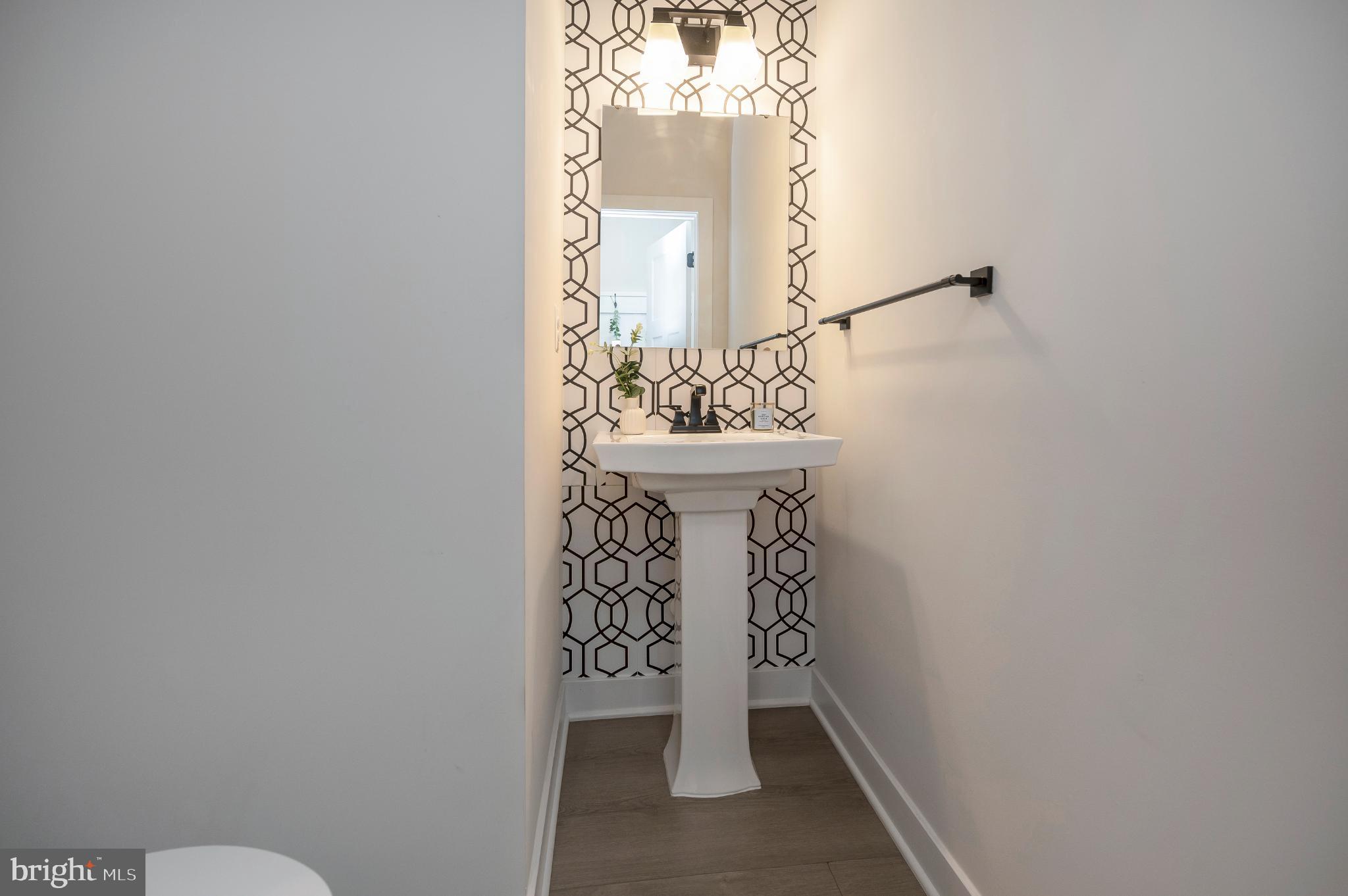 5432 HOLLEY OAK LANE