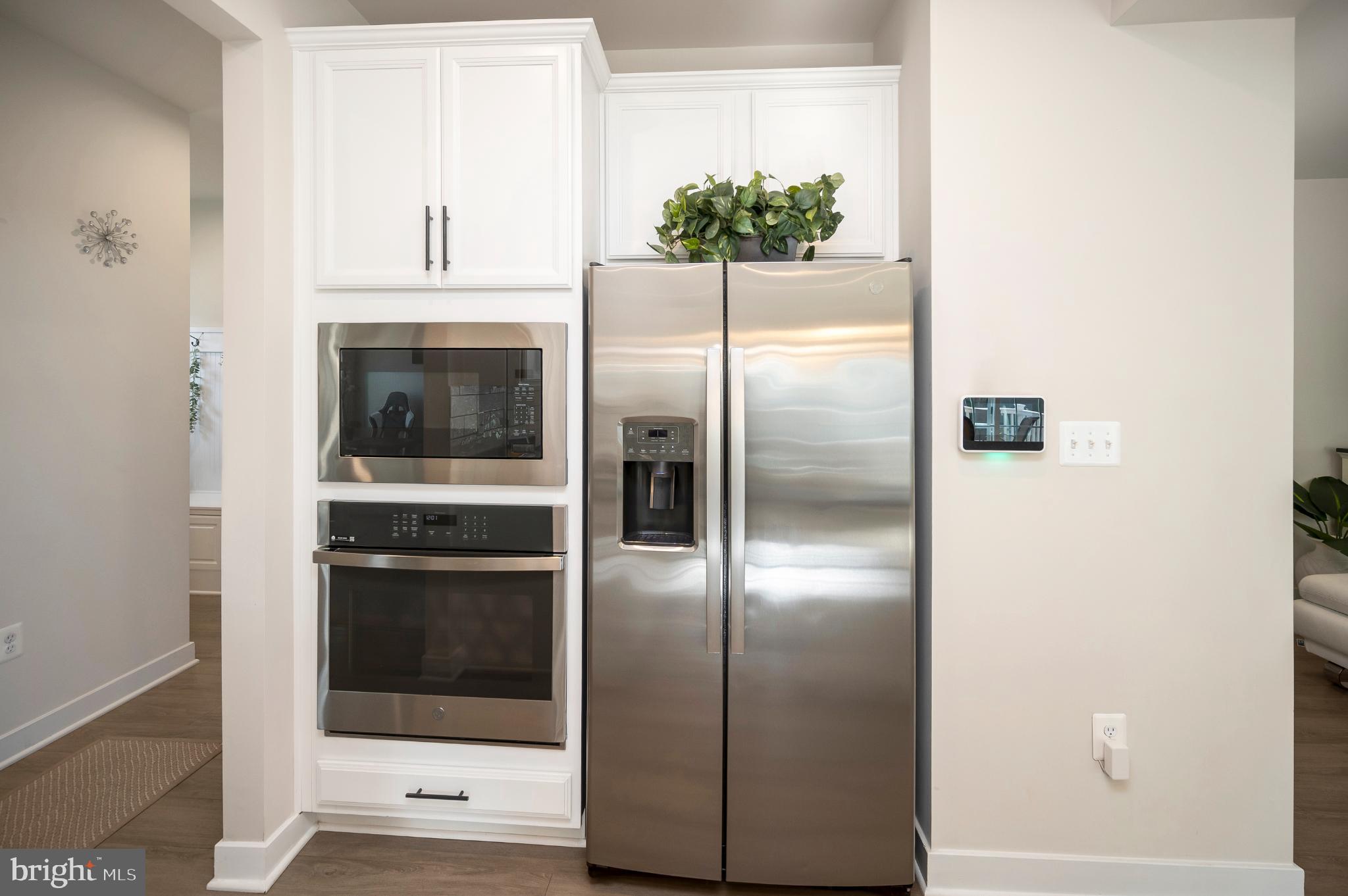 5432 HOLLEY OAK LANE