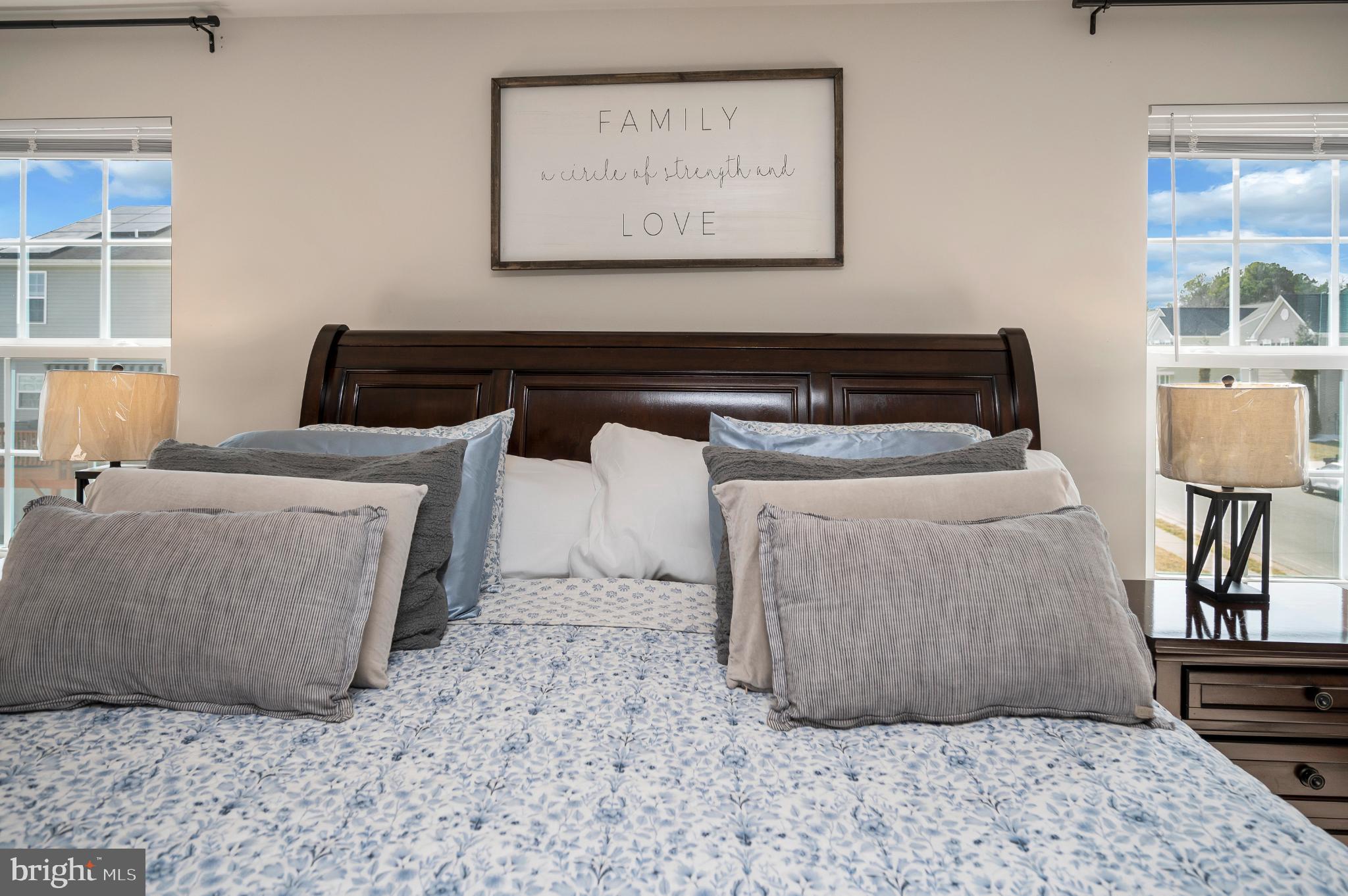 5432 HOLLEY OAK LANE