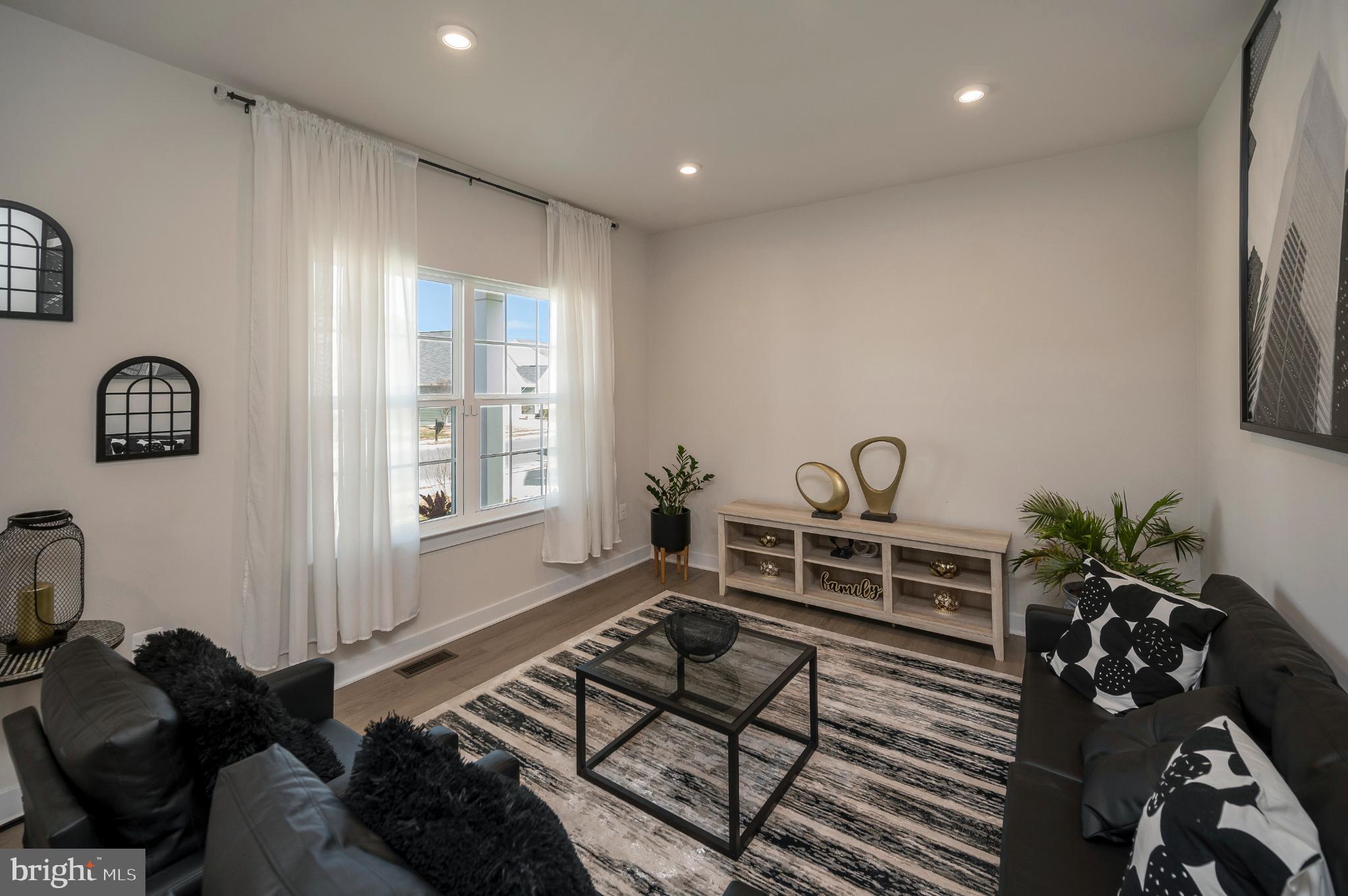 5432 HOLLEY OAK LANE