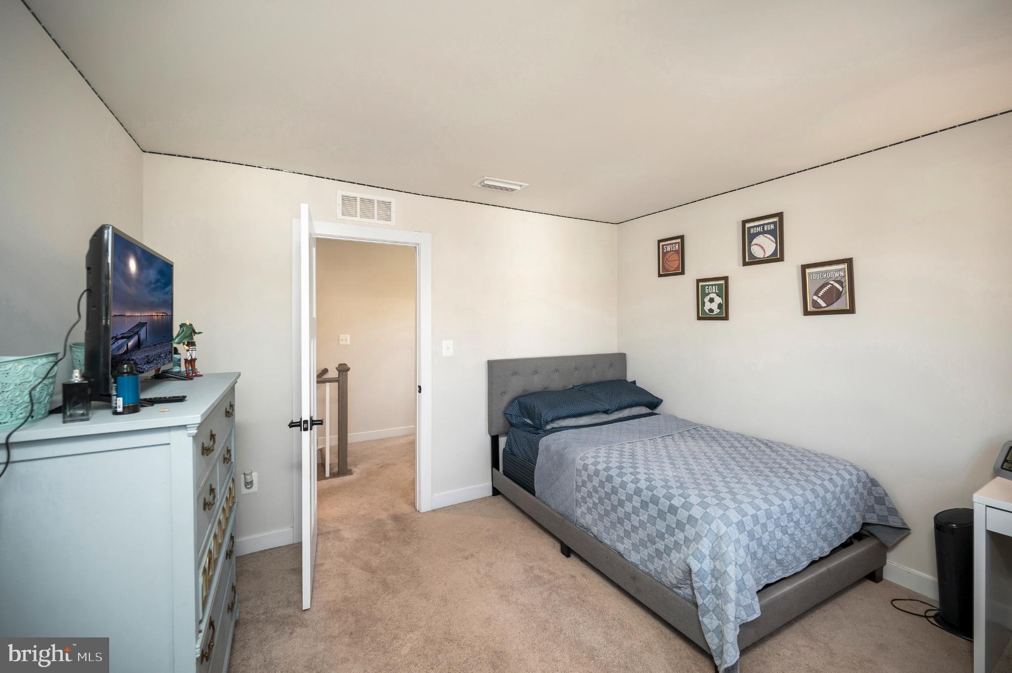 5432 HOLLEY OAK LANE