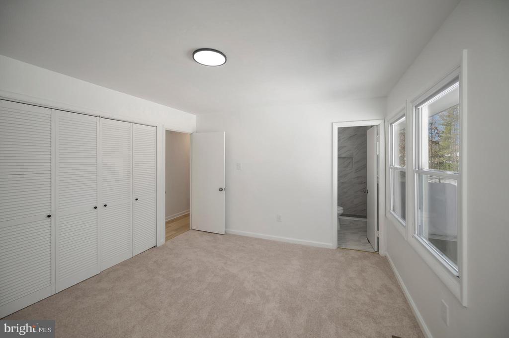 3517 WAVERLY DRIVE