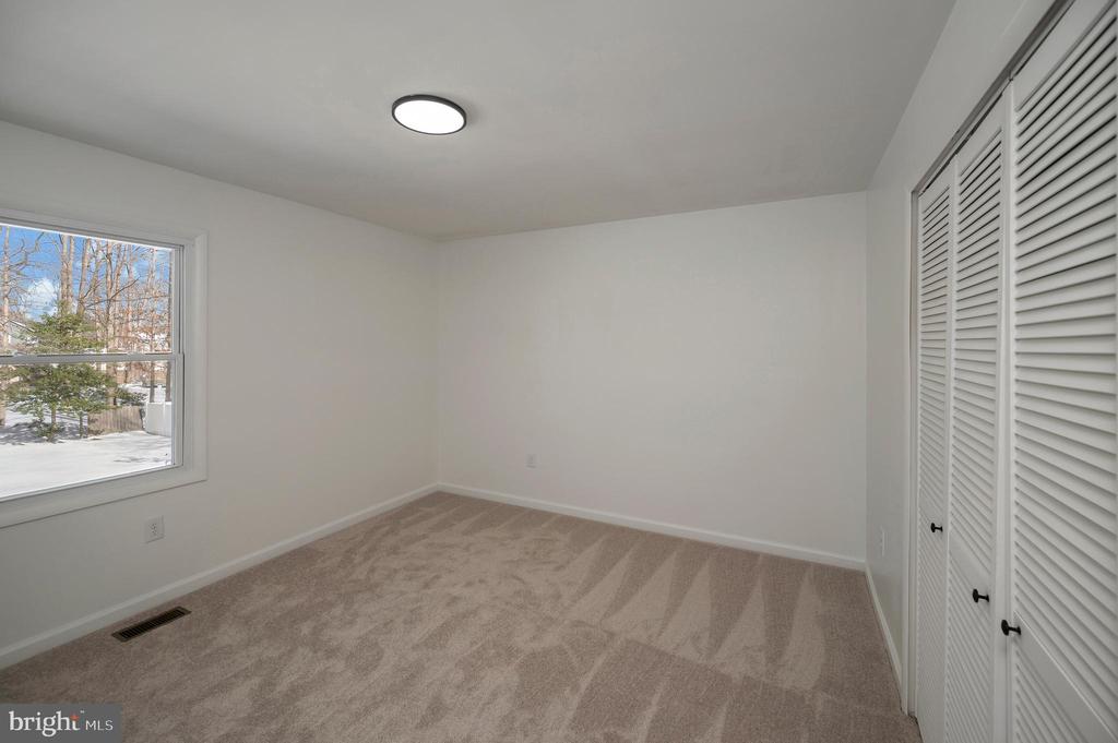 3517 WAVERLY DRIVE