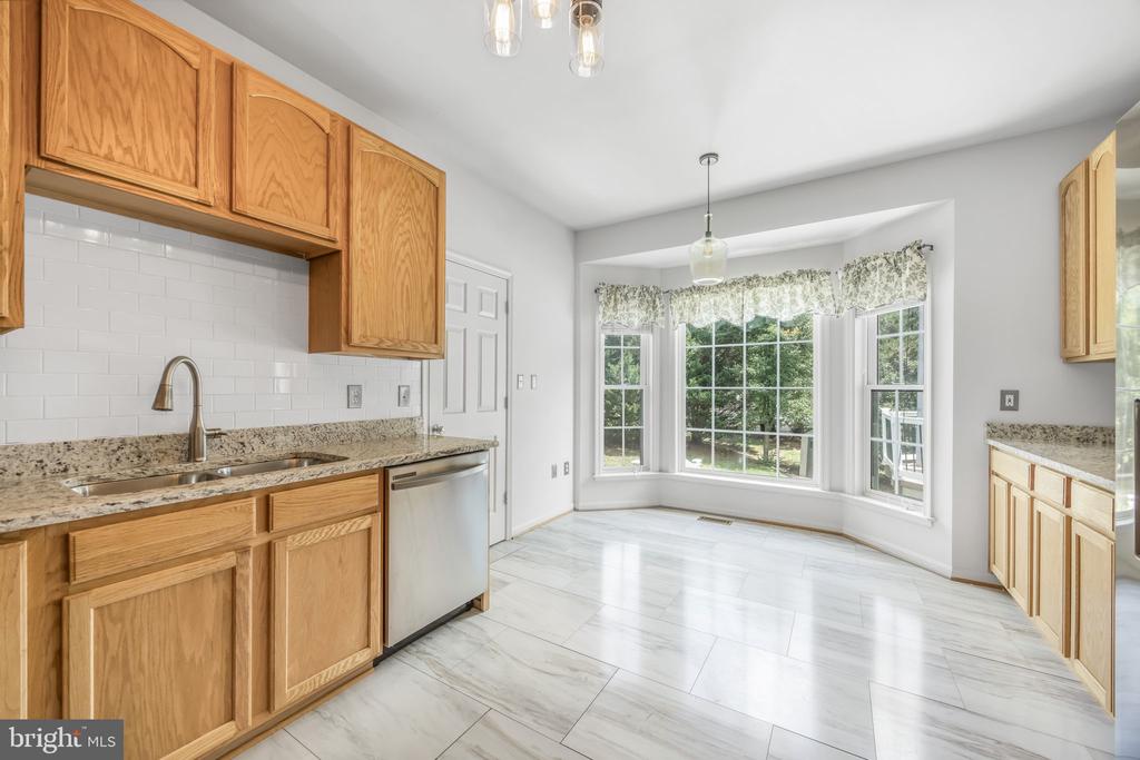 4318 BRIDLEPATH COURT